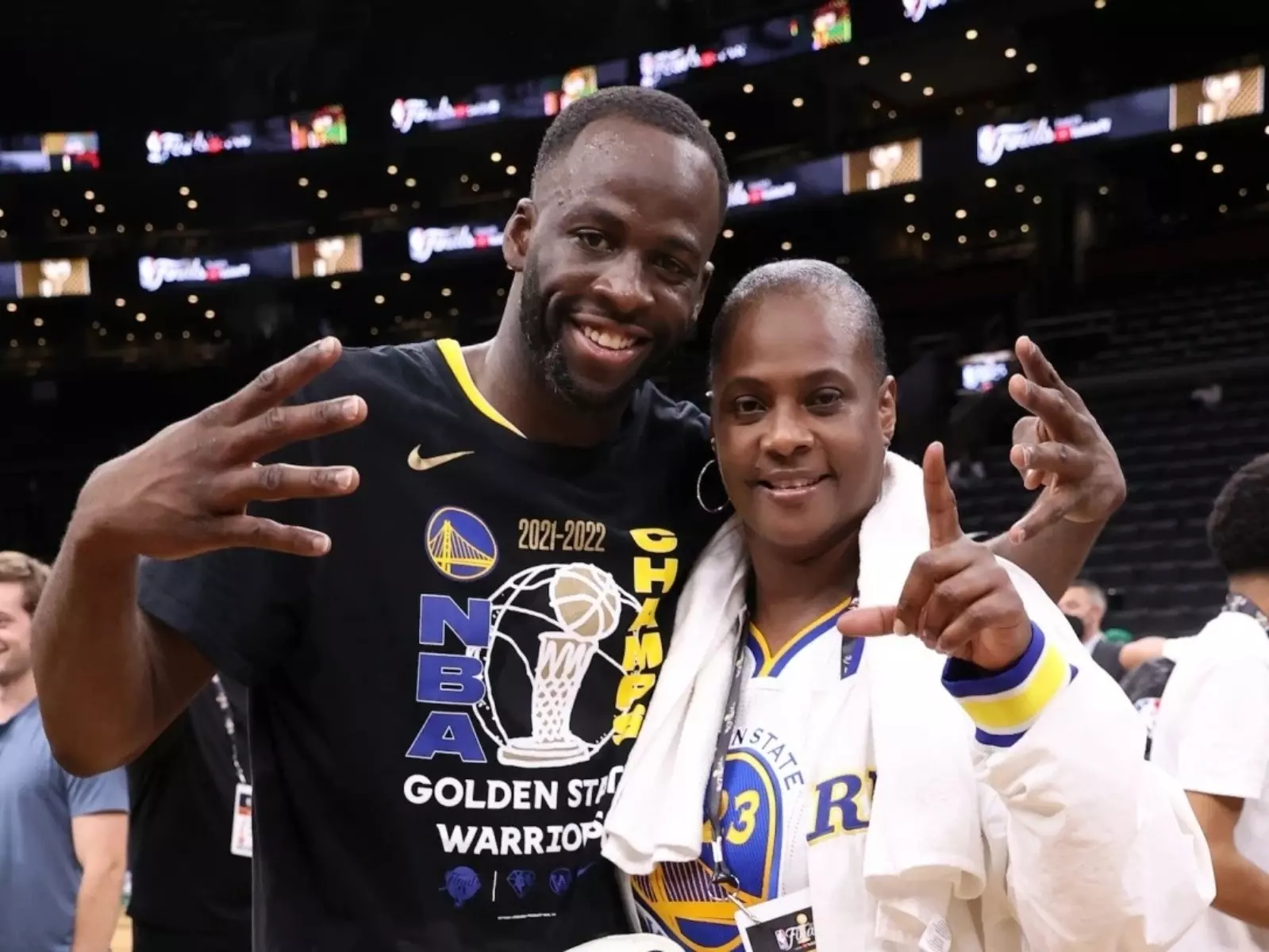 NBA／追夢綠母親談兒子與 Poole 衝突：「那根本不算重拳，只是男人正常反應！」