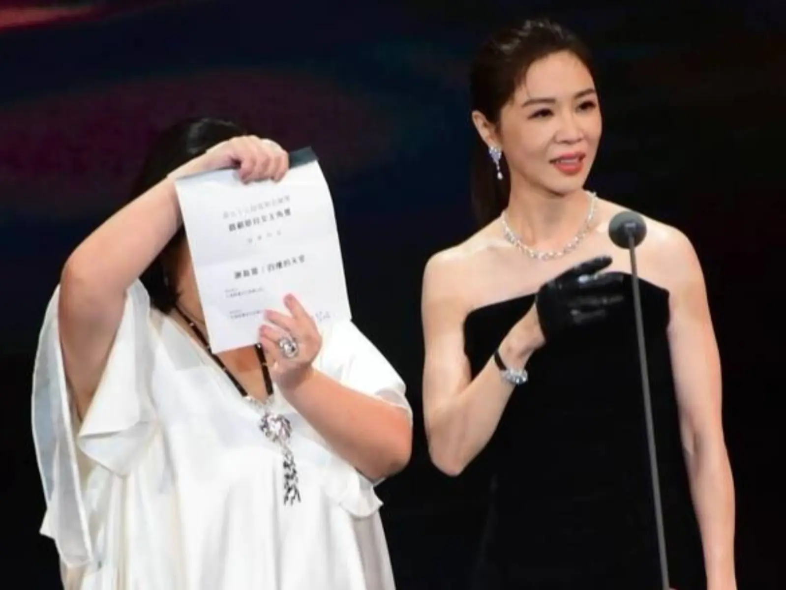 2022 金鐘獎／第 57 屆金鐘完整得獎名單懶人包！謝盈萱《四樓的天堂》奪視后、Lulu 搶下「最佳主持人」寶座！