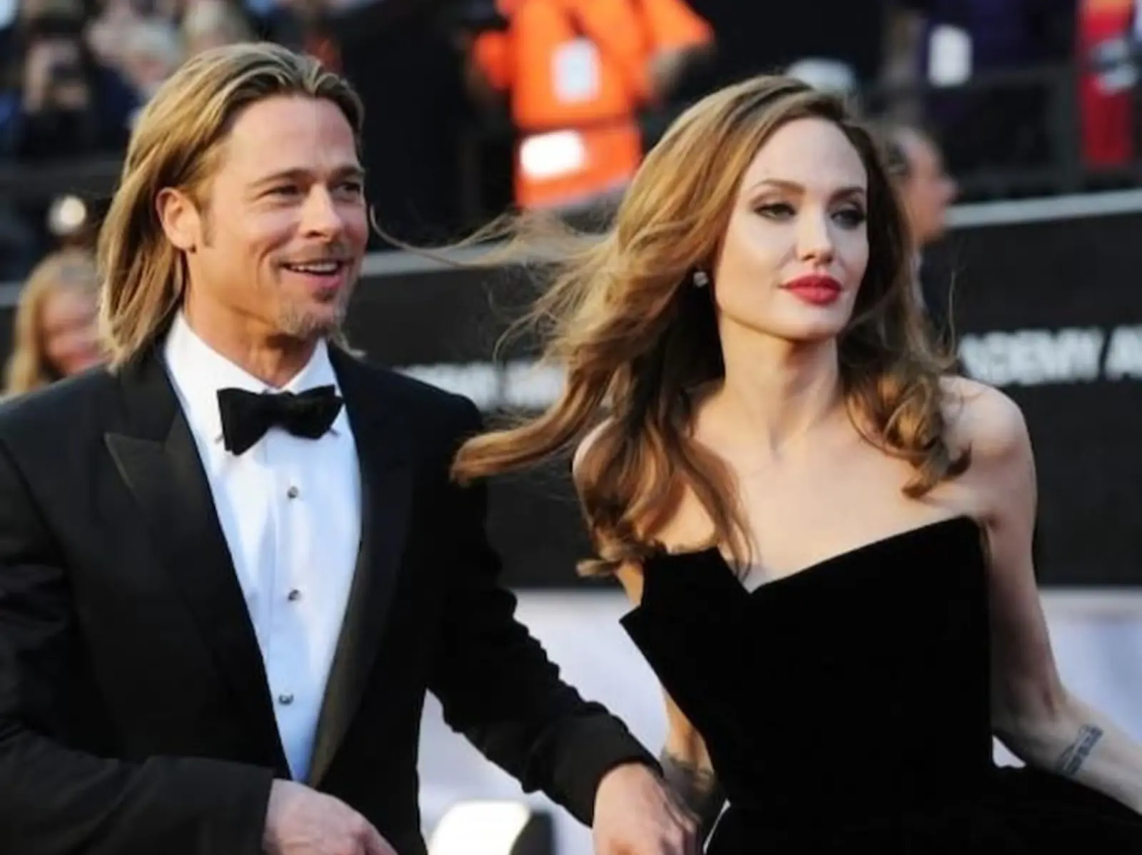 安潔莉娜裘莉 Angelina Jolie 再出招！為了從布萊德彼特手中搶回監護權，傳要求小孩棄父姓！