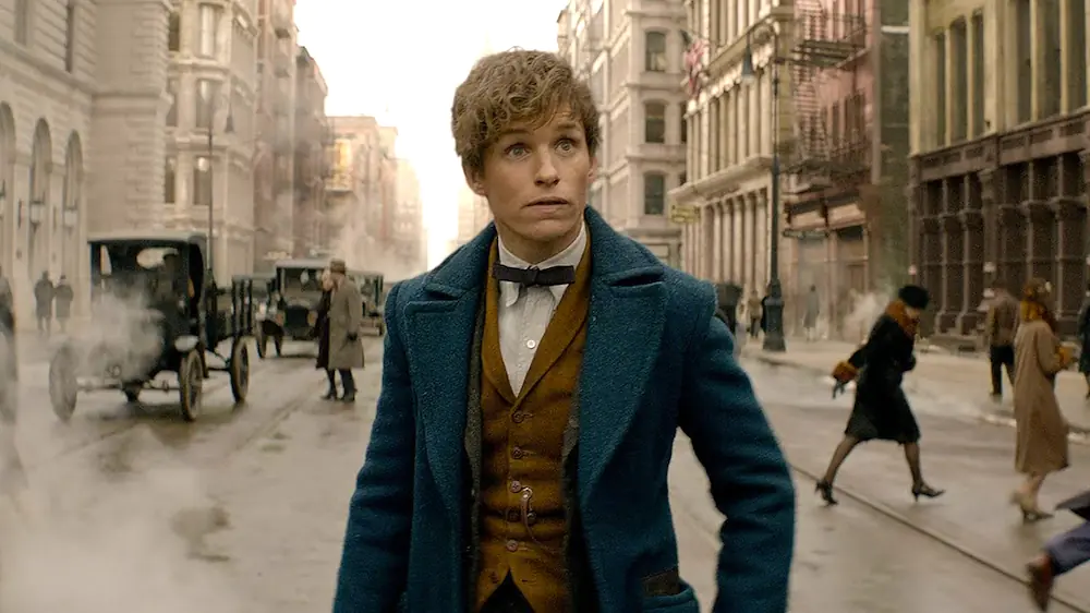 艾迪瑞德曼 Eddie Redmayne 透露想回歸《怪獸》演出，全是為了完成女兒心願！