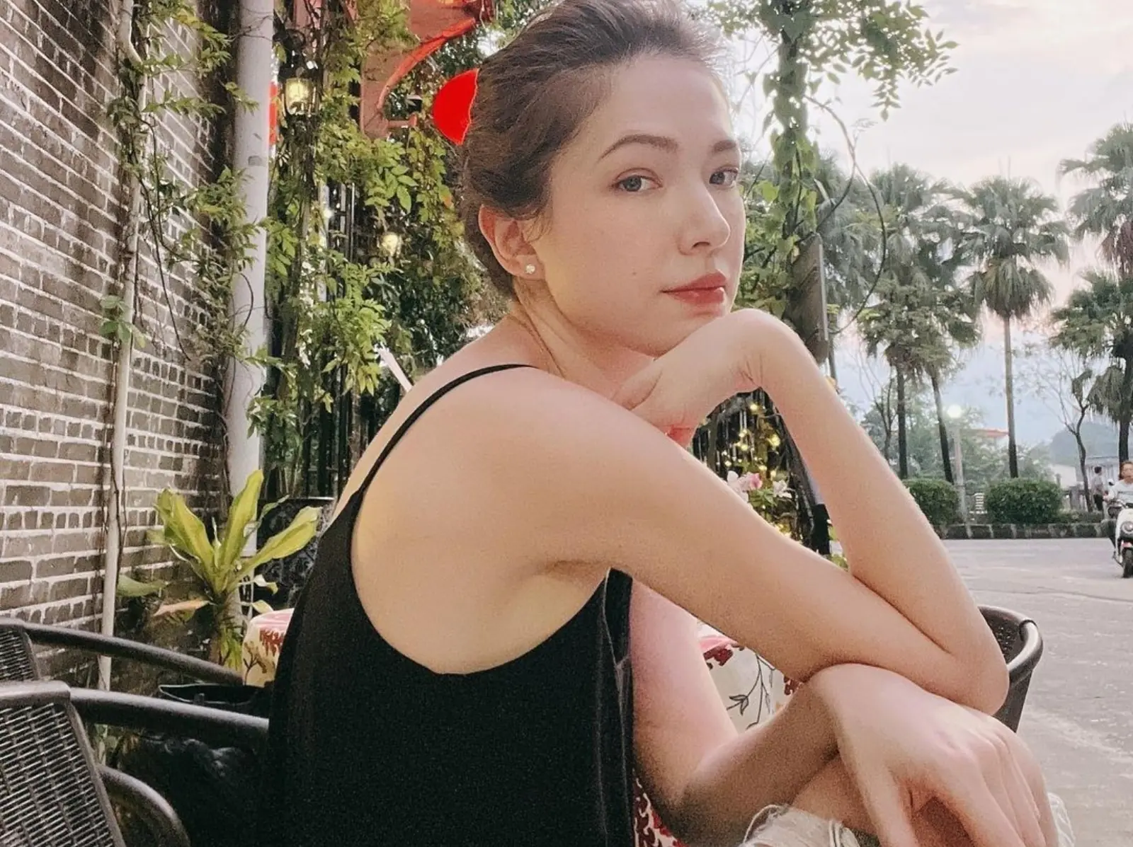 《不夠善良的我們》許瑋甯入圍金鐘迷你劇女主角獎！ 3 招法式性感穿搭技巧一拳公開！學起來品味質感大升級！