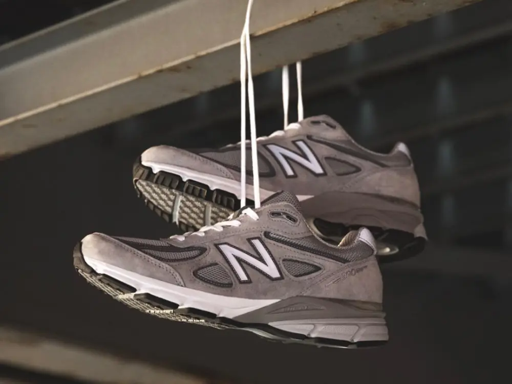 口口聲聲說 NB990 是你的愛鞋，但 v1 - v6 的差別你真的知道嗎？
