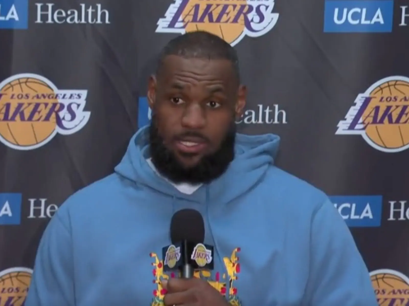 NBA／詹皇認為 Zion 未來注定成為偉大球員：「我能理解他的經歷，他是從未見過的天才！」