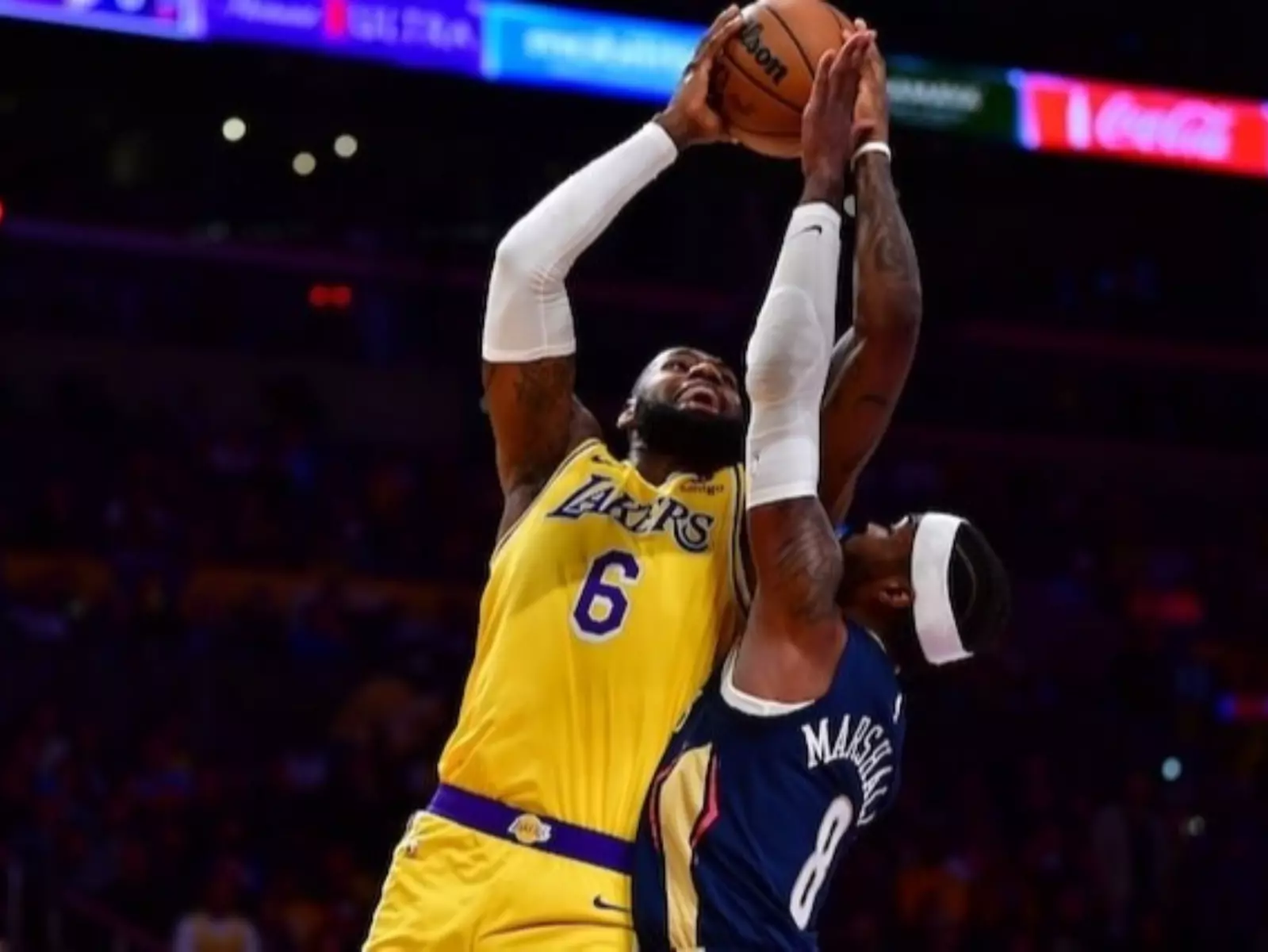 NBA／湖人詹皇 LeBron James 認為大家對他標準過高：「拜託老兄我都 38 歲了！」