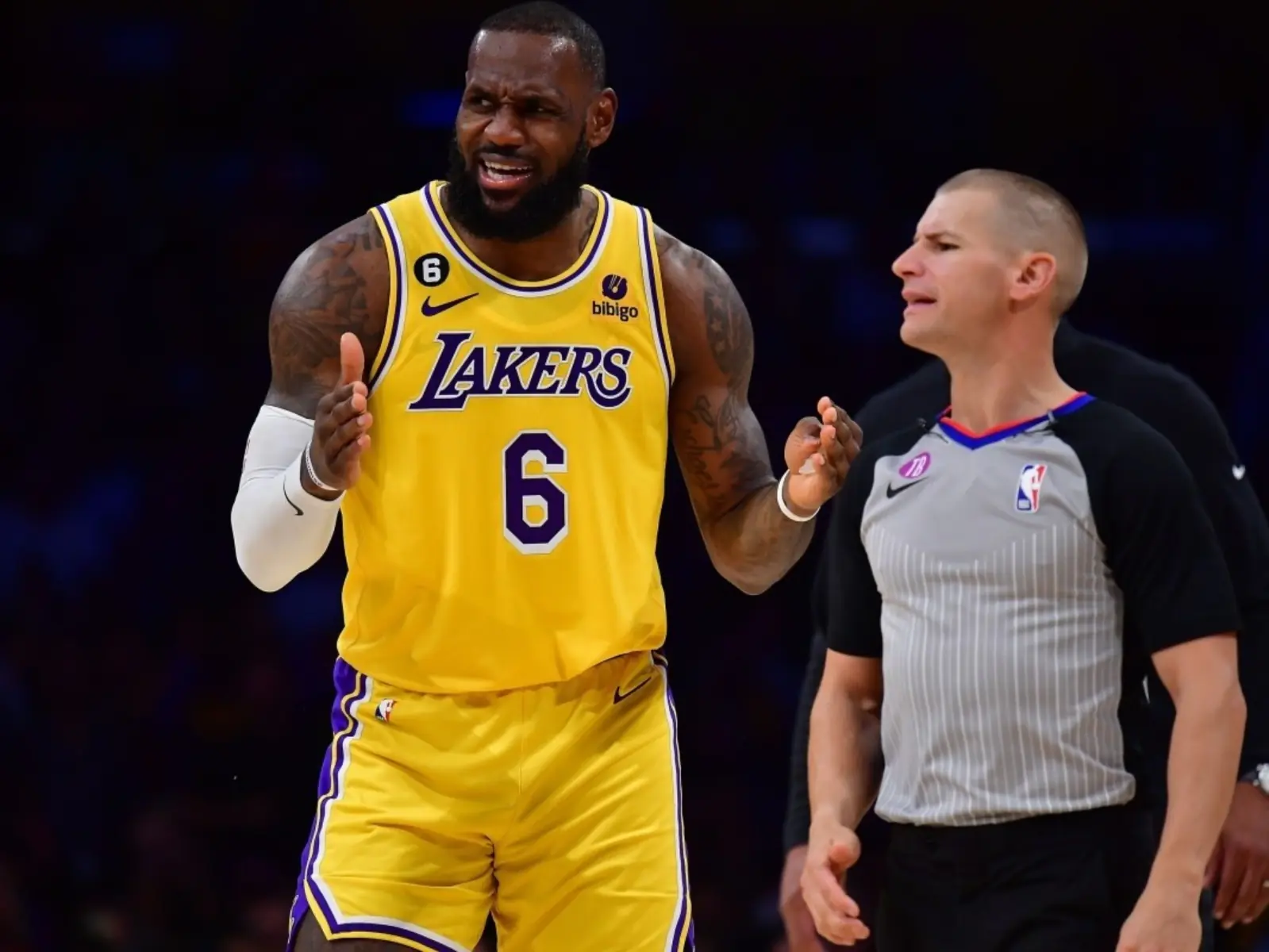 NBA／詹皇 LeBron James 坦言「想學假摔」才能獲得更多罰球，引來廣大球迷譏諷！