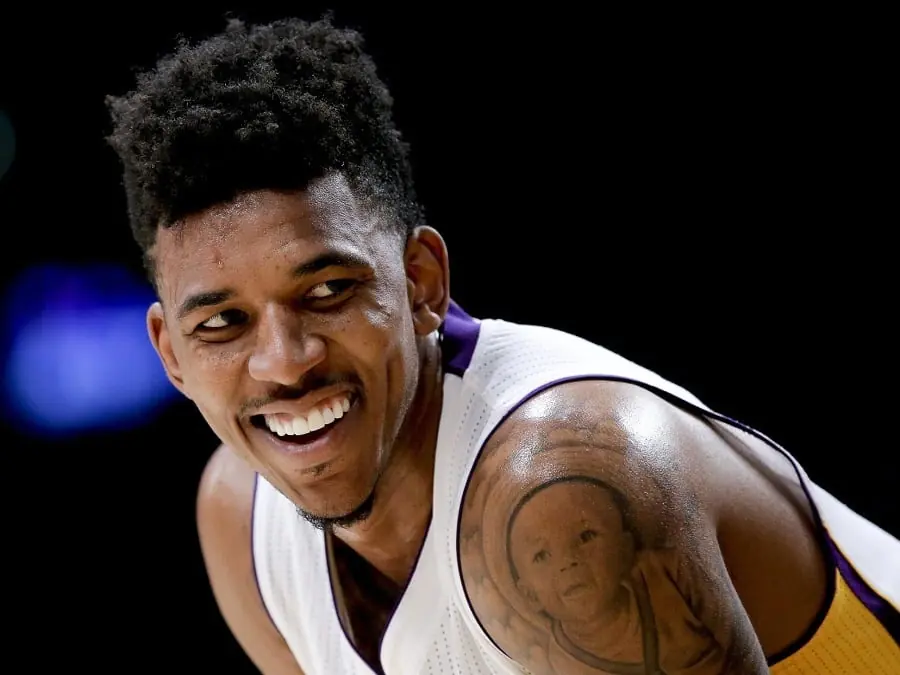 Nick Young 發文想與「魔獸」Dwight Howard 同隊，球迷：「會在台灣組 OK 連線！」