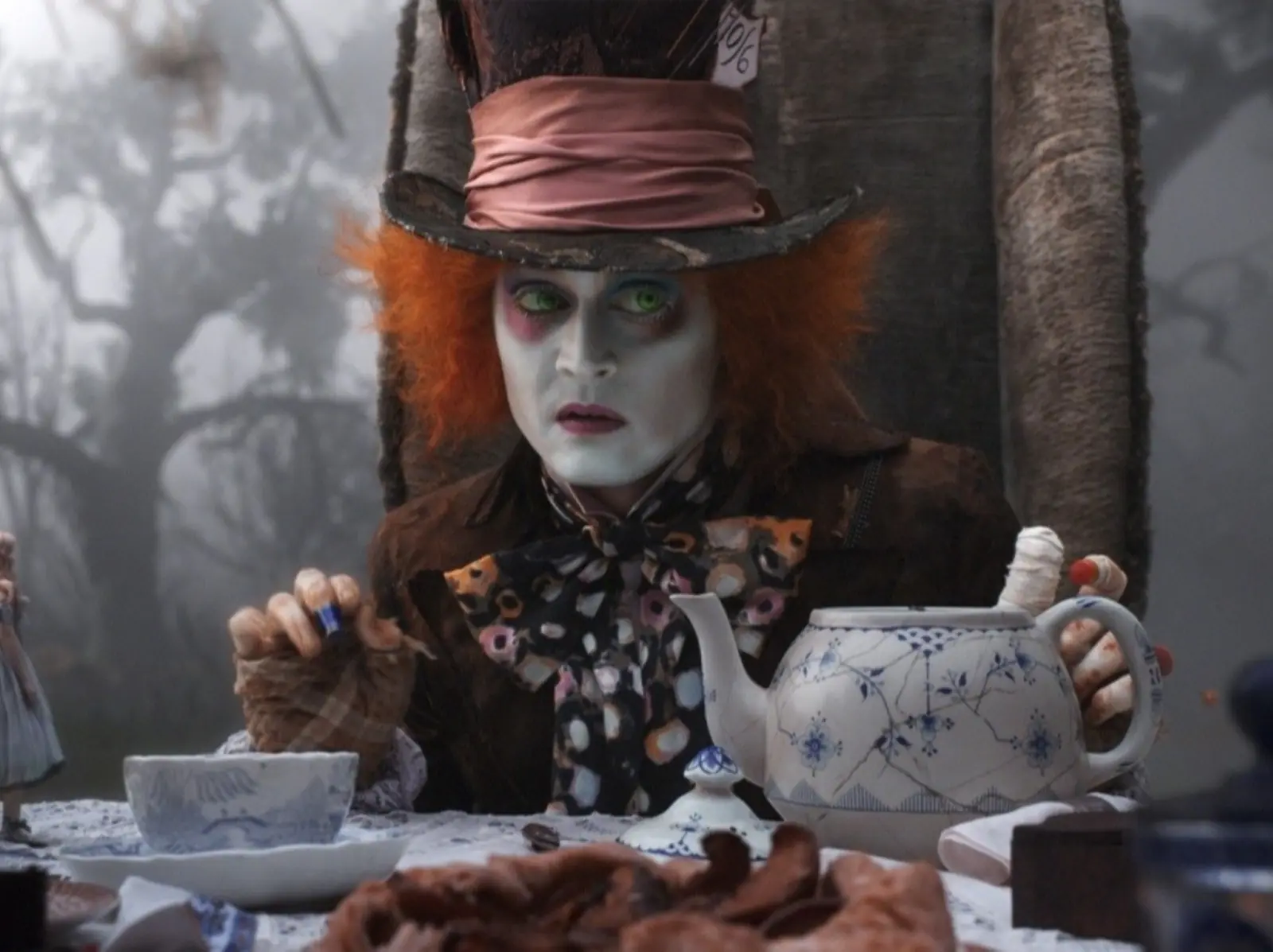 強尼戴普 Johnny Depp《魔境夢遊》僅演出短短 7 分鐘，15 億台幣片酬直接入袋！