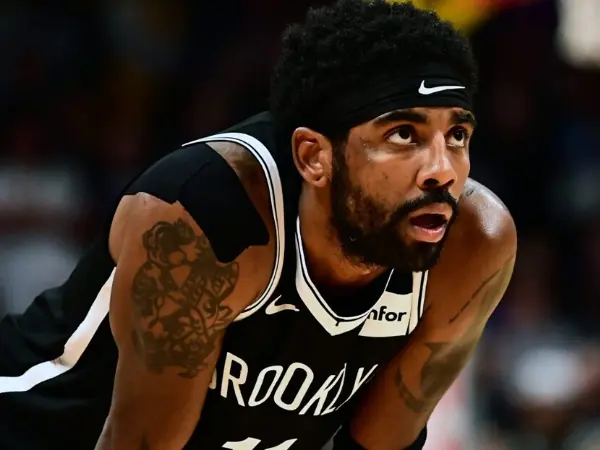 Nike 宣布「Kyrie Irving 不再是品牌代言球星！」後者 Twitter 發表多篇貼文正面回應！