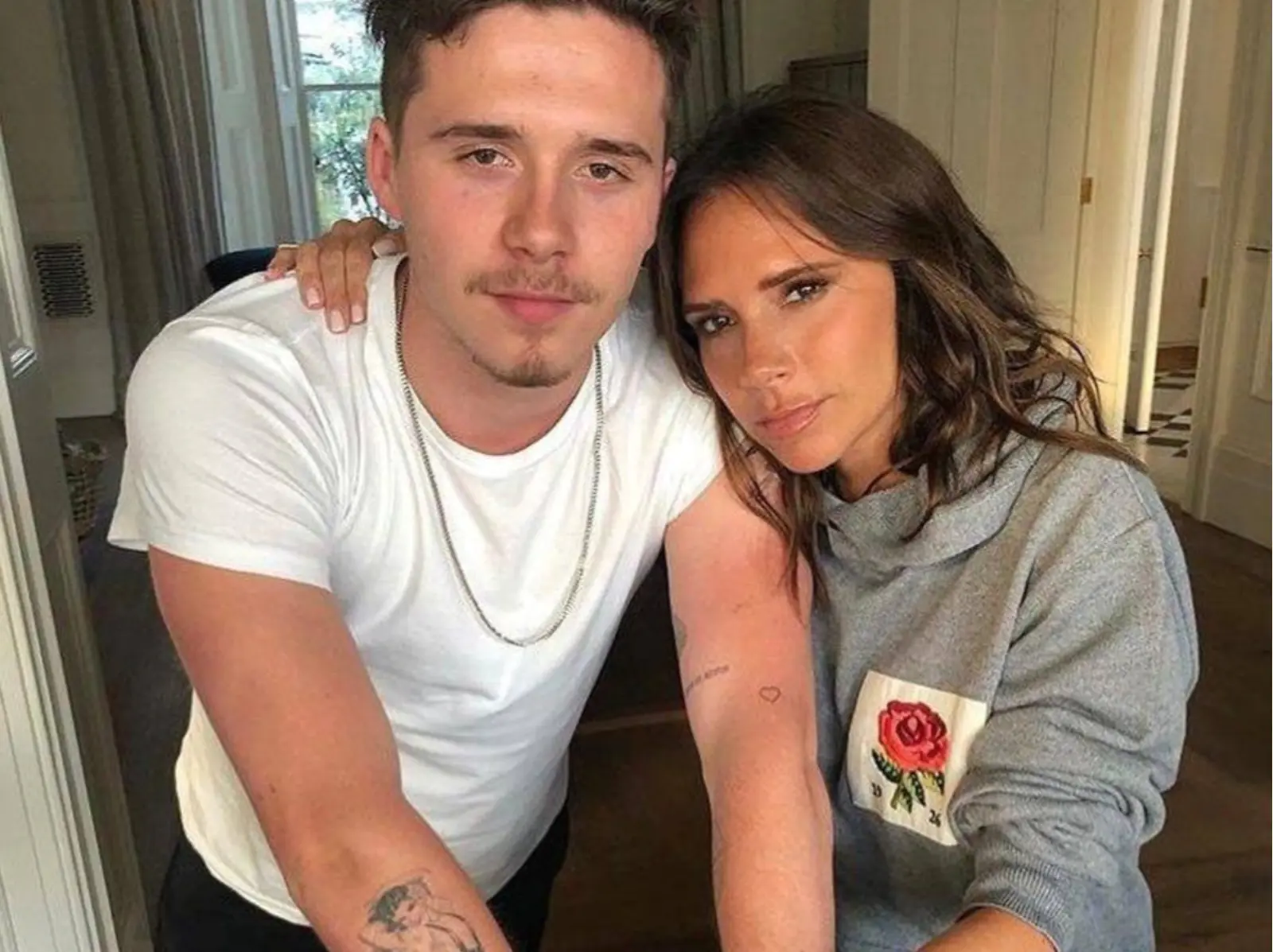 維多莉亞貝克漢 Victoria Beckham 反駁婆媳不合傳聞：「我會永遠支持我的孩子！」