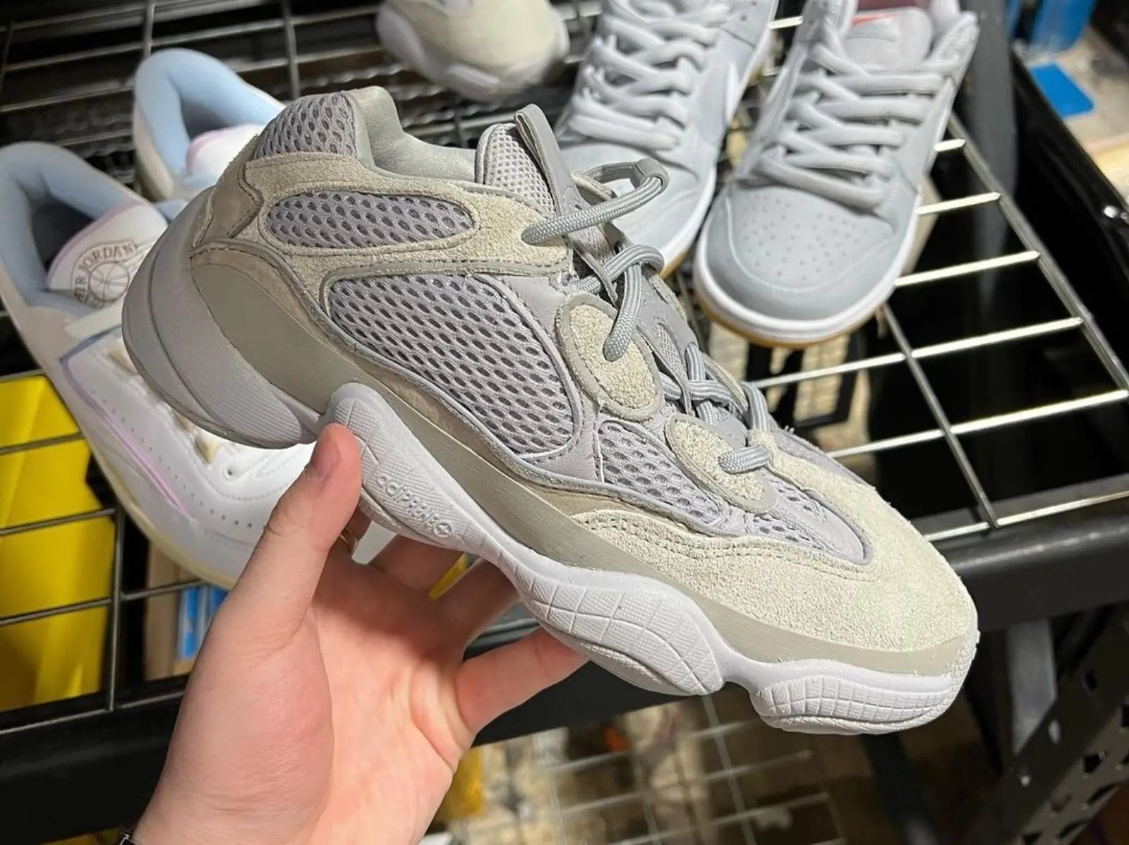adidas YEEZY 500 全新實鞋曝光，沒有 Ye 光環加持你還願意買單嗎？
