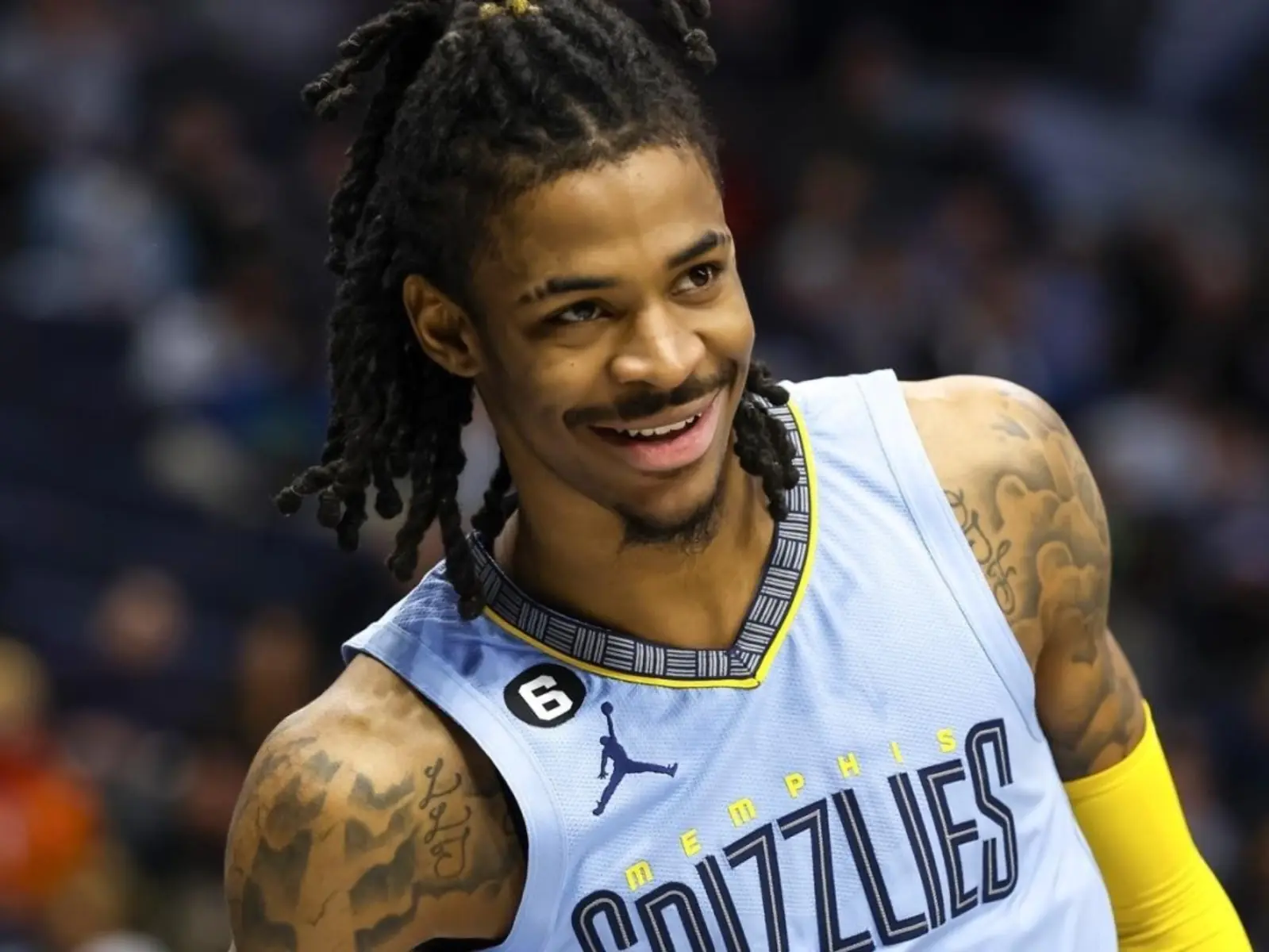 NBA／灰熊 Ja Morant 後場發球故意耗時間，拖了 27 秒黃蜂球員才上前壓迫！