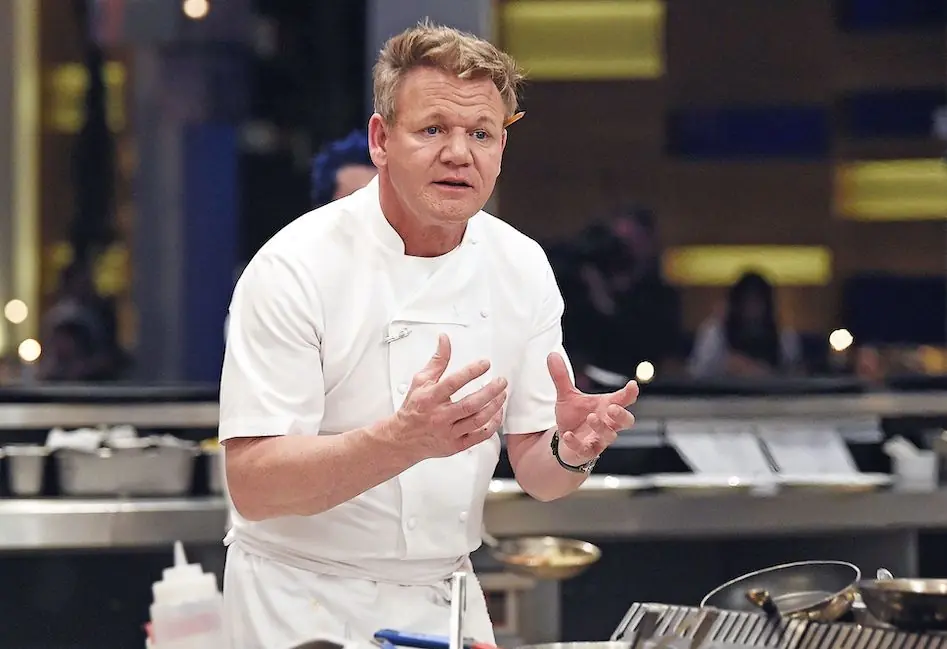 「地獄廚神」高登拉姆齊 Gordon Ramsay 被狂粉要求對著自己飆罵：Fxxk Off！