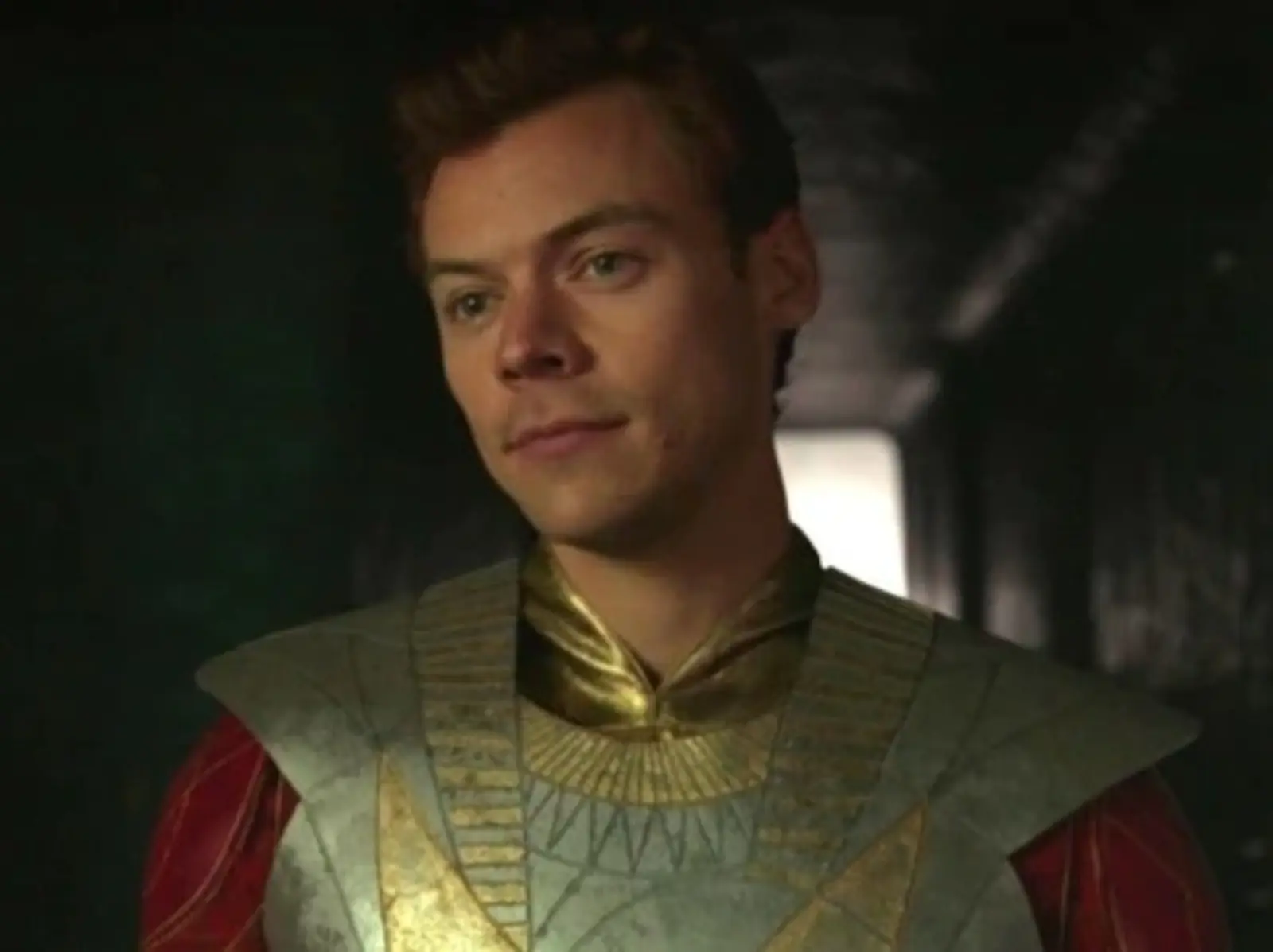 哈利 Harry Styles 將回歸漫威 Marvel《永恆族》擔任要角！導演：「沒有人比他更適合演愛神！」