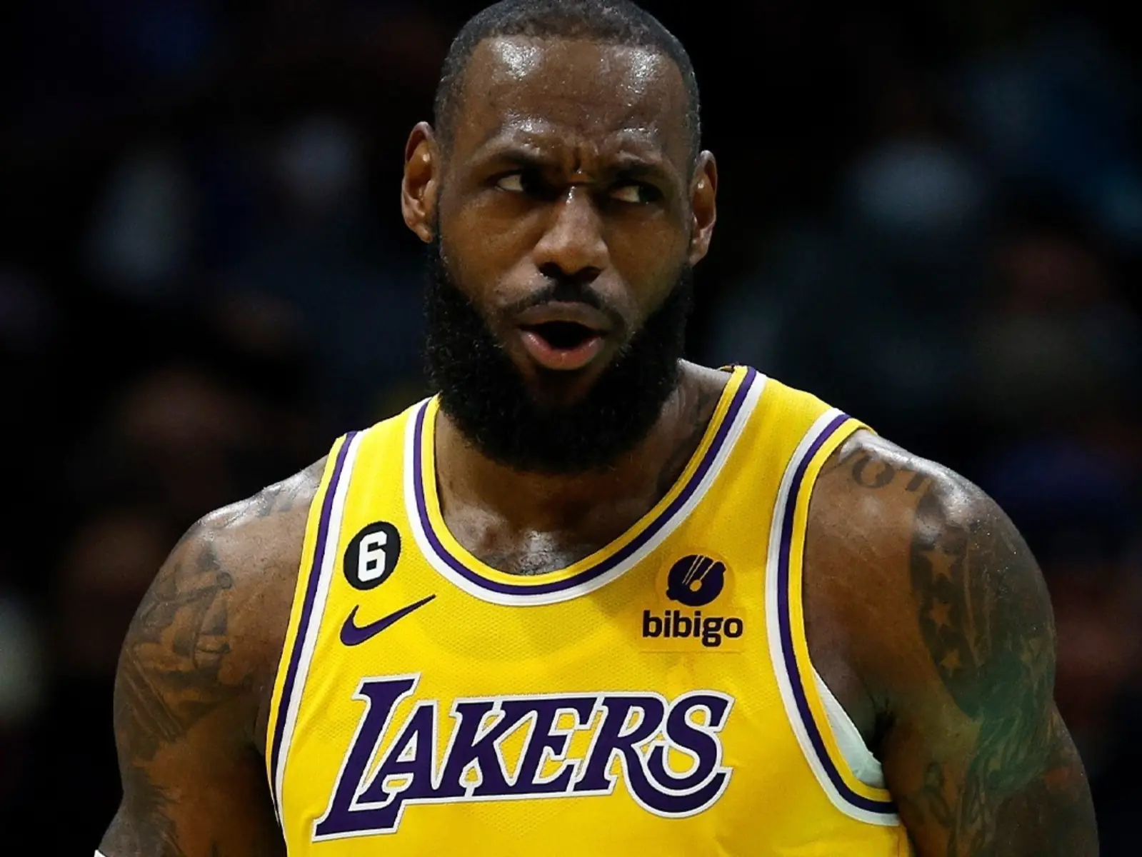 NBA／火箭菜鳥 Jabari 向 LeBron James 表示「我爸跟你打過」，詹皇聽完後當場苦笑！