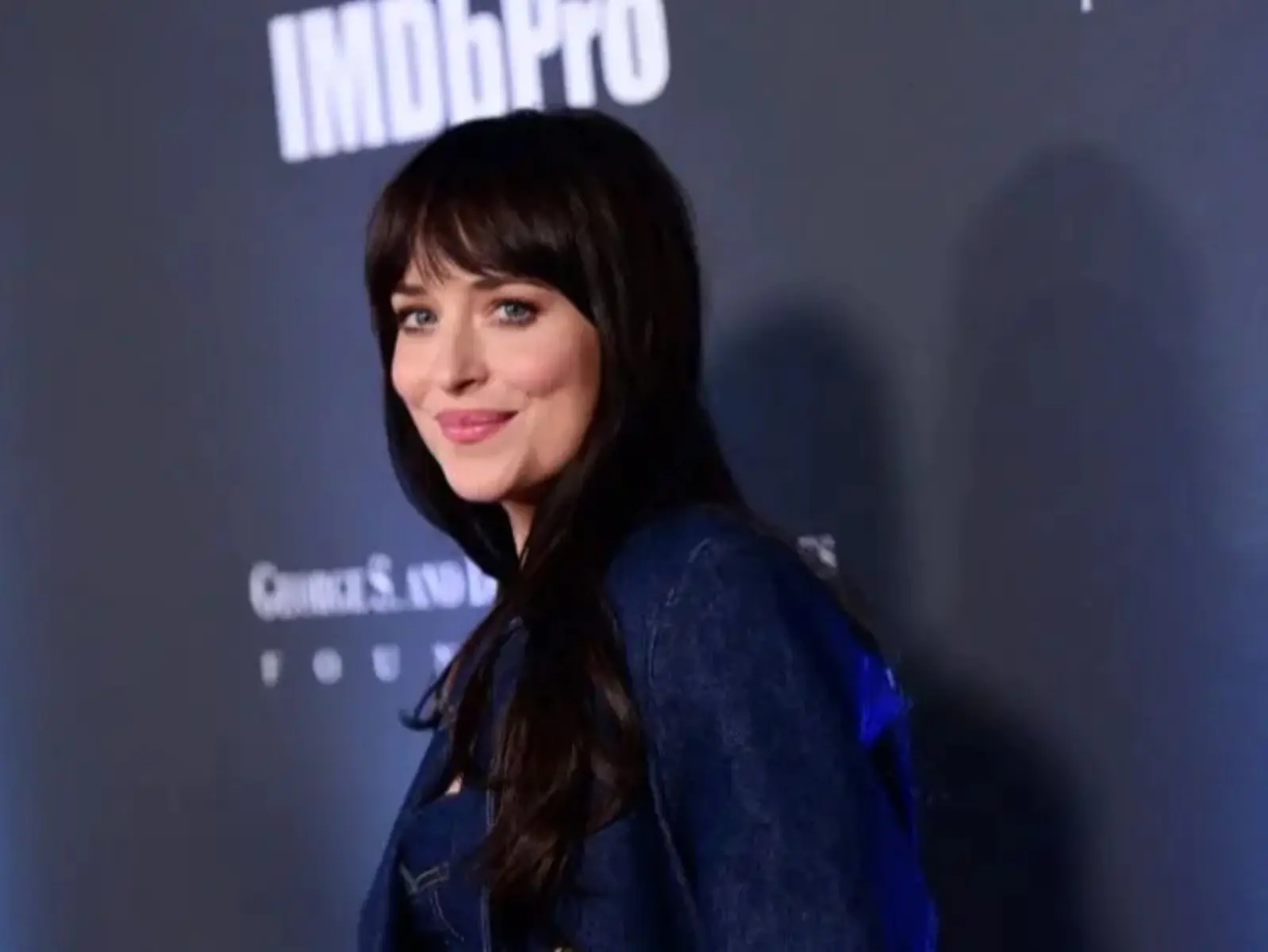 達珂塔強生 Dakota Johnson 透露《蜘蛛夫人》已經完成拍攝：「但不知道他們在做什麼？」