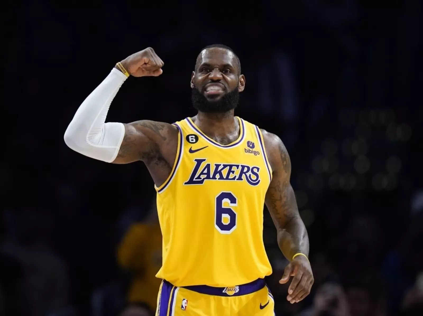 NBA／LeBron James 登頂歷史得分王只差 63 分，湖人與雷霆比賽門票竟已漲到 270 萬元！
