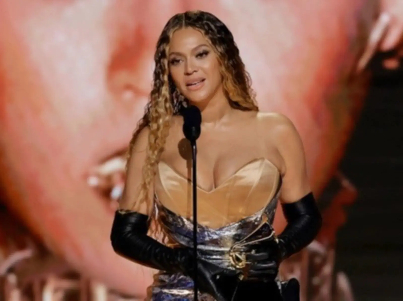 2023 葛萊美頒獎典禮最美 Top 3！碧昂絲 Beyoncé、愛黛兒 Adele、泰勒絲 Taylor Swift⋯最性感女神你選誰？