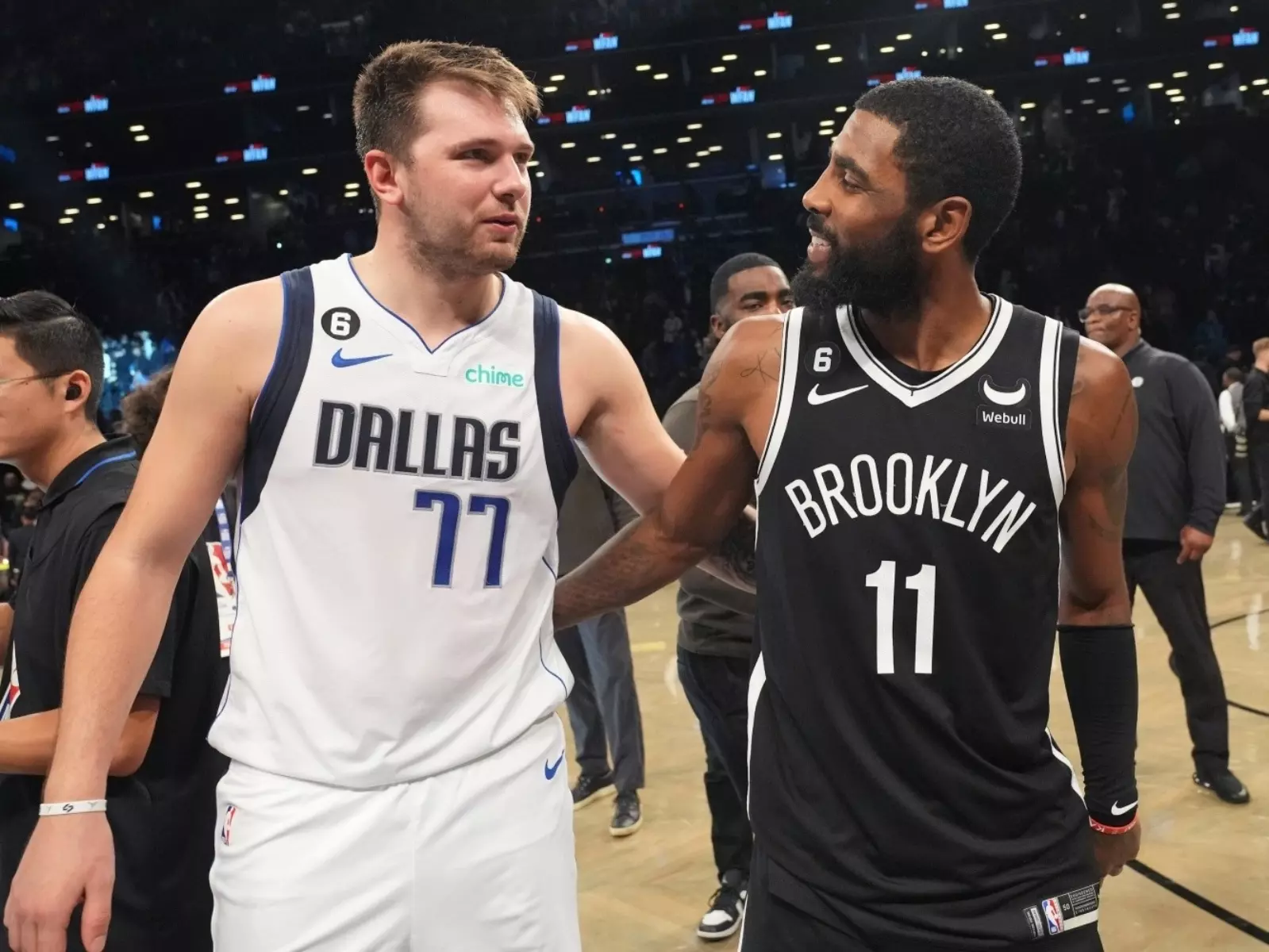 Kyrie Irving 交易案「三大層面」分析：為何是獨行俠？這筆交易誰賺誰虧？