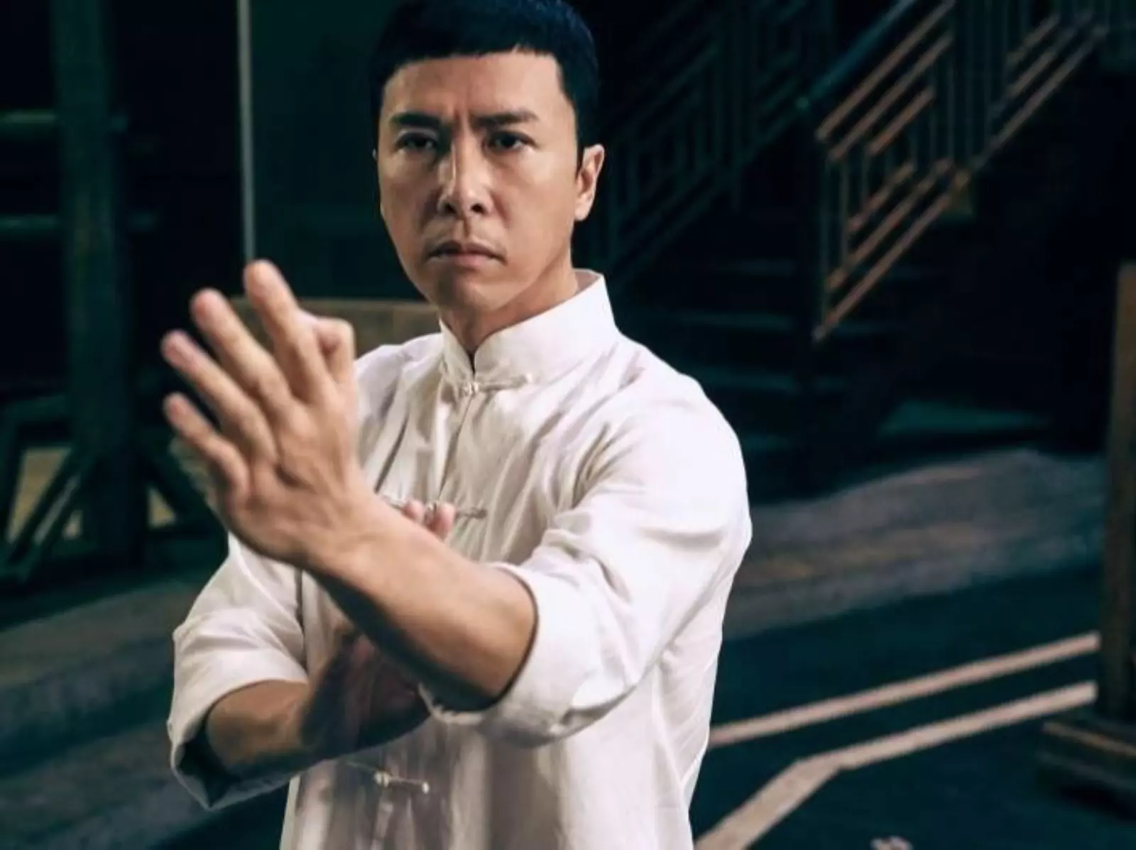 甄子丹作客《Running Man》成「遊戲黑洞」！宋智孝化身狂粉「盛裝」亮相！