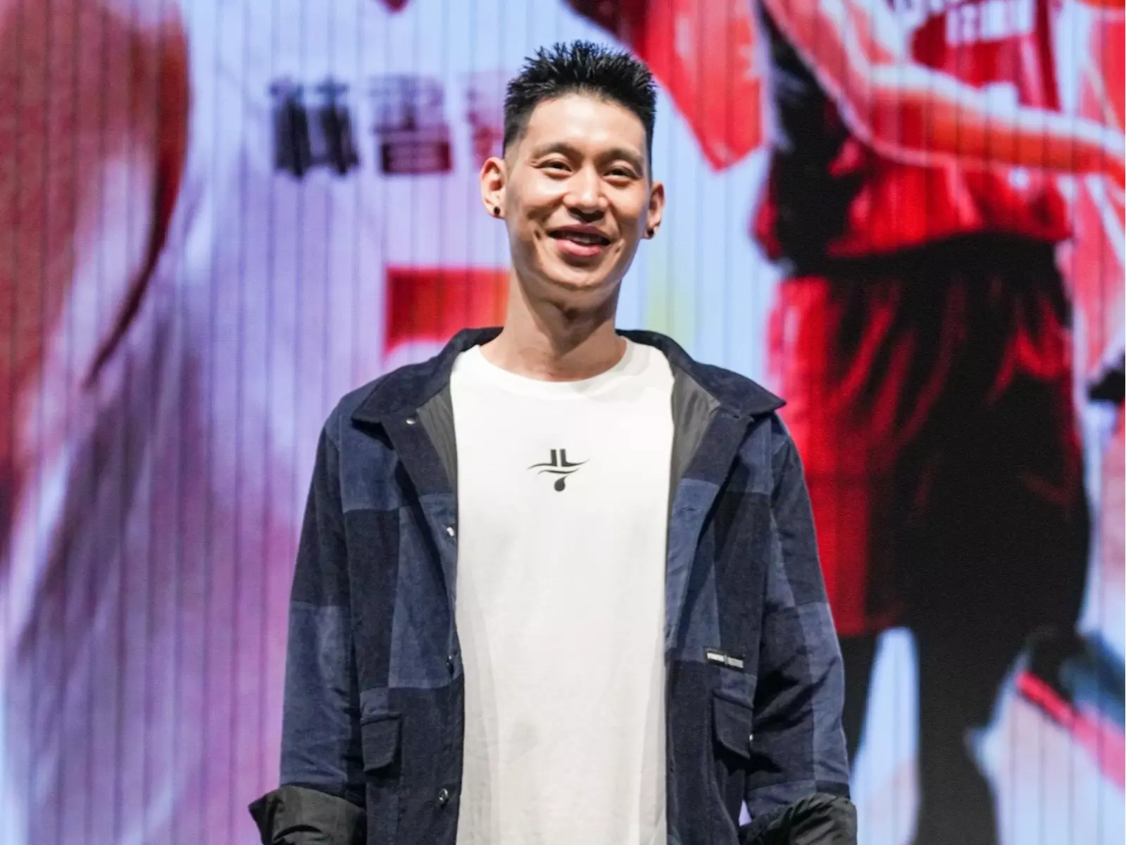 PLG／林書豪發文恭賀 LeBron James 登頂歷史得分王：「我再拿 33388 分就超越你了！」
