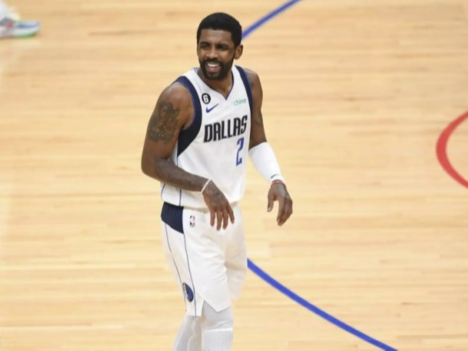 NBA／KD 加盟太陽，Kyrie Irving 笑稱：「很高興他擺脫籃網了！」