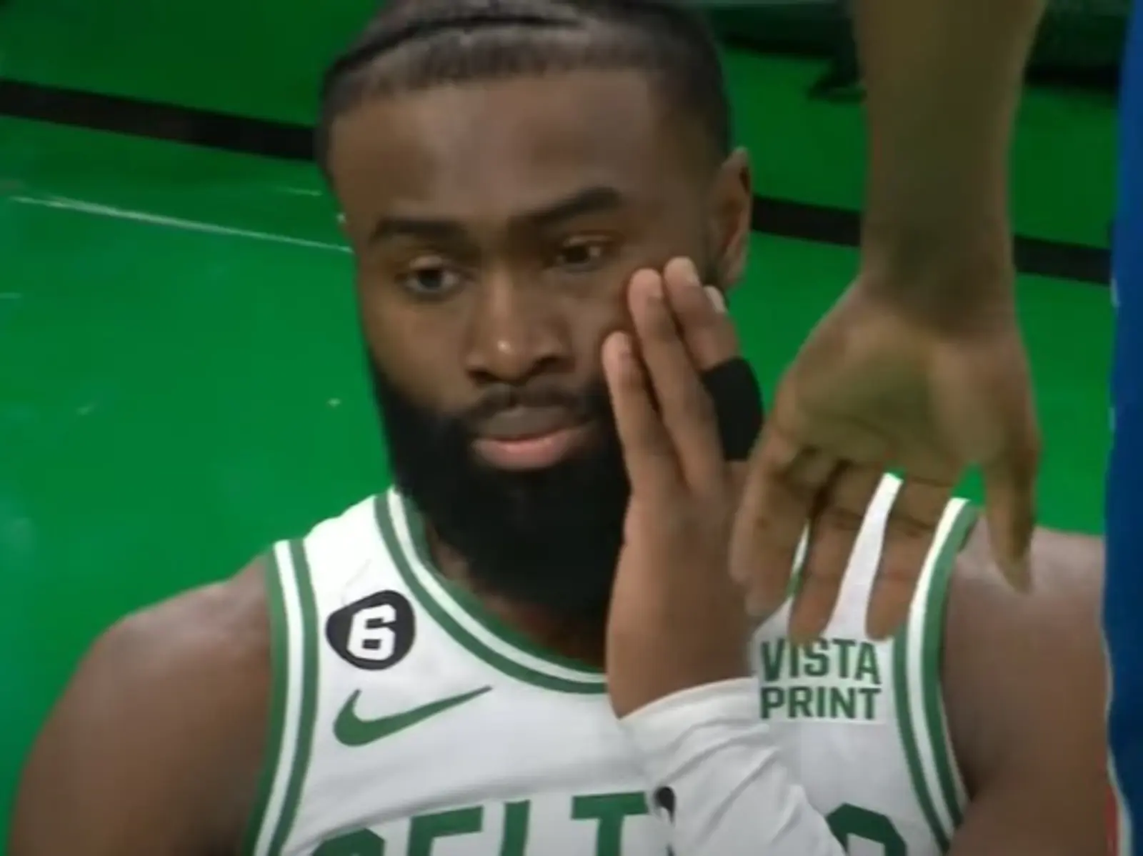 NBA／塞爾提克 Jaylen Brown 遭隊友 Jayson Tatum 肘擊導致「顏面骨折」！