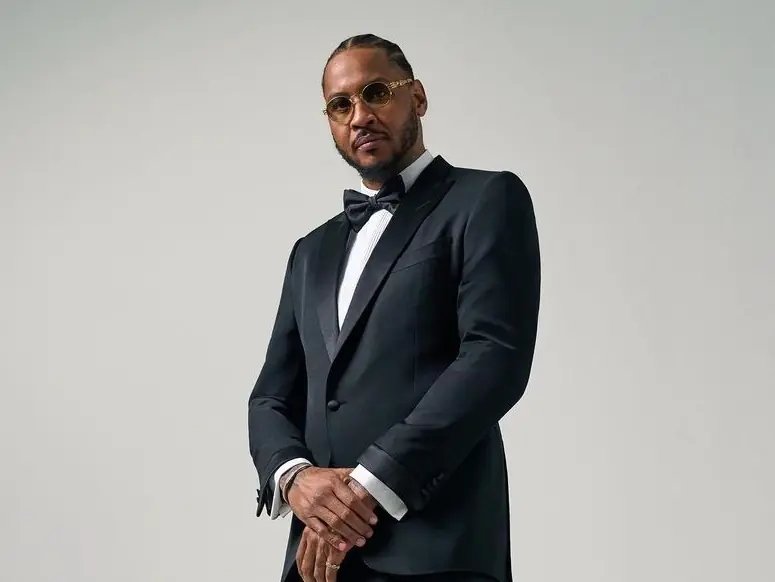 Carmelo Anthony 腳踩 Tiffany＆Co. x Nike 聯名鞋，帥度直接超標 LeBron James！
