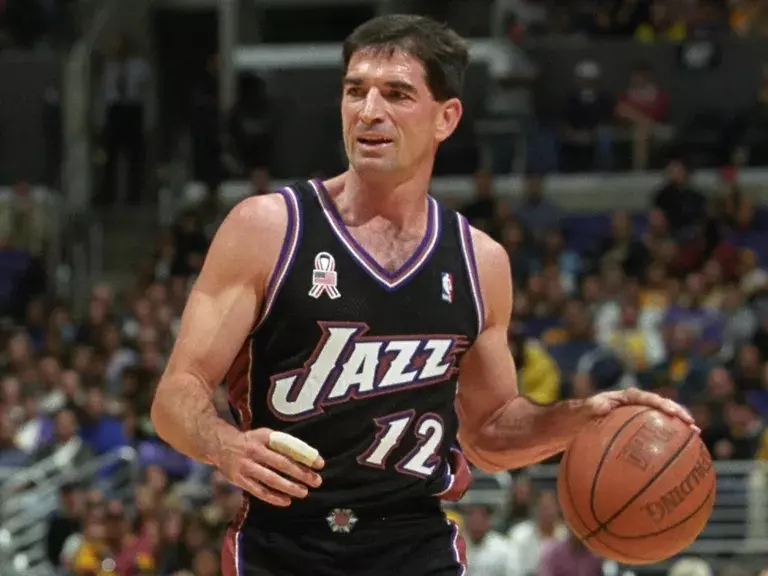NBA／爵士傳奇 John Stockton 直批「球員輪休不好」，Kawhi Leonard 躺著也中搶？