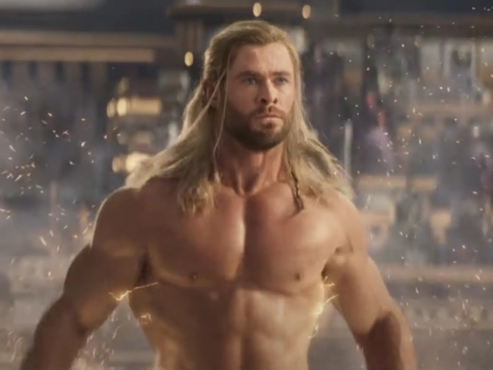 克里斯漢斯沃 Chris Hemsworth 澳洲度假不忘「炫腹」，壯碩身材讓人鼻血狂噴！