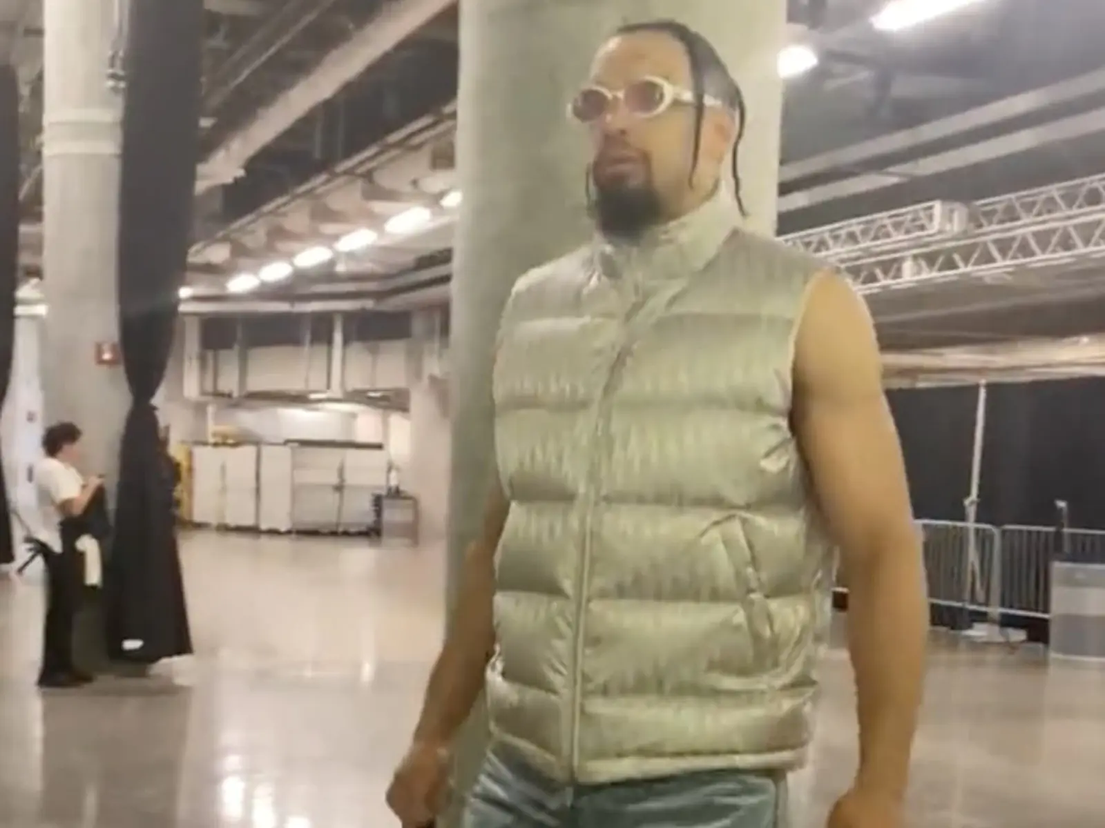 Dillon Brooks 的場外時尚穿搭，遭網友無情開酸：「真希望我沒看到。」