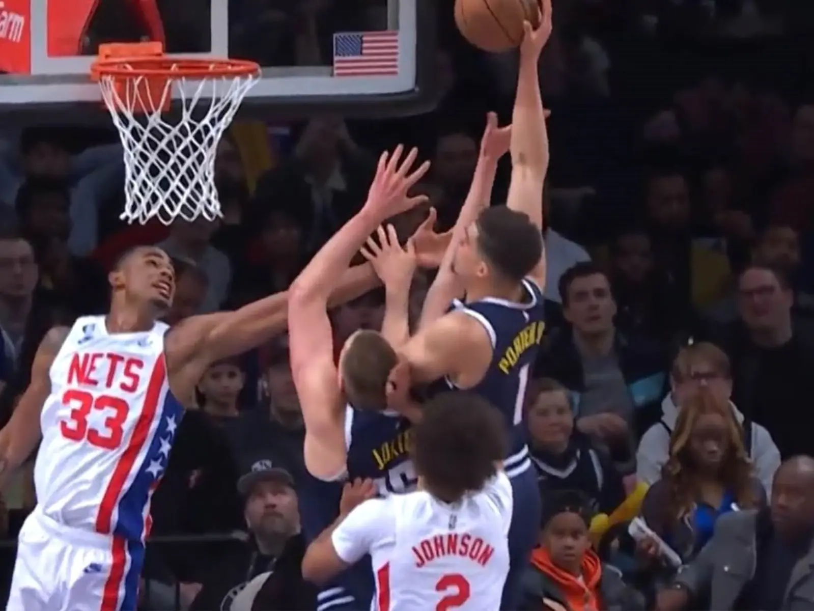 NBA／金塊 Michael Porter Jr. 波特隔扣隊友「小丑」Nikola Jokic 約基奇，賽後虧對方：「兄弟我扣在你頭上！」