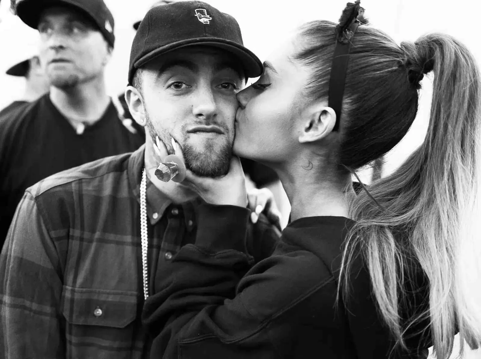 亞莉安娜 Ariana Grande 告白已故前任  Mac Miller，感性懷念合作十週年喊：「Ｉlove you！」