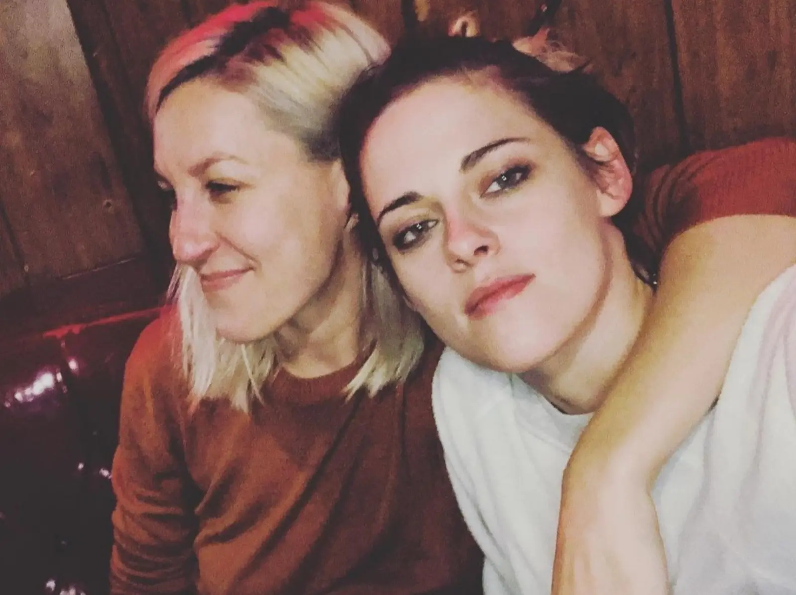克莉絲汀史都華 Kristen Stewart 過 33 歲生日，愛妻甜蜜告白：「我愛你勝過所有！」