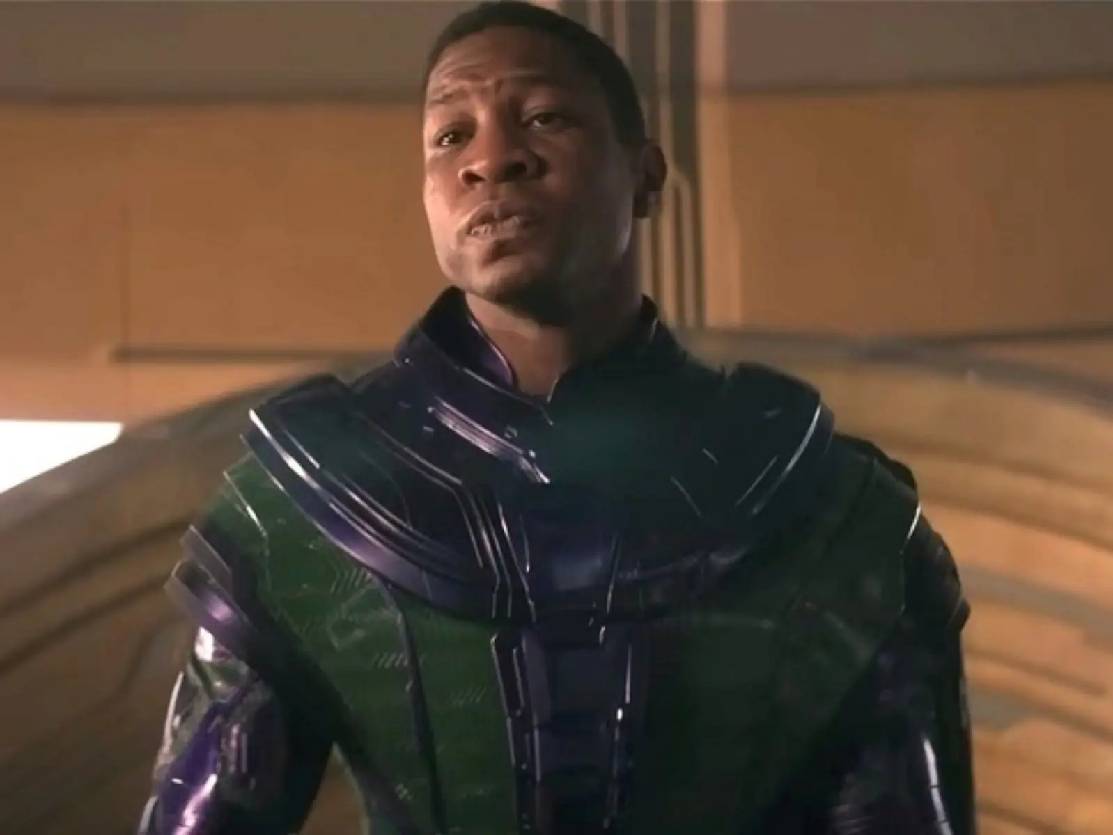 喬納森梅傑斯 Jonathan Majors 被定罪遭漫威開除，「征服者康」將換他演！？