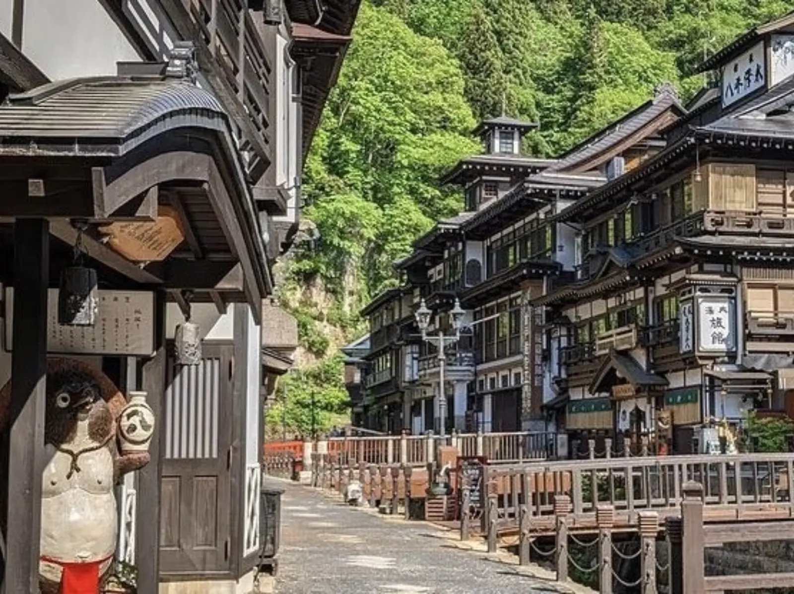 日本《鬼滅之刃》 5 大朝聖景點，現實版「刀匠村」、「無限列車」全都真實存在！