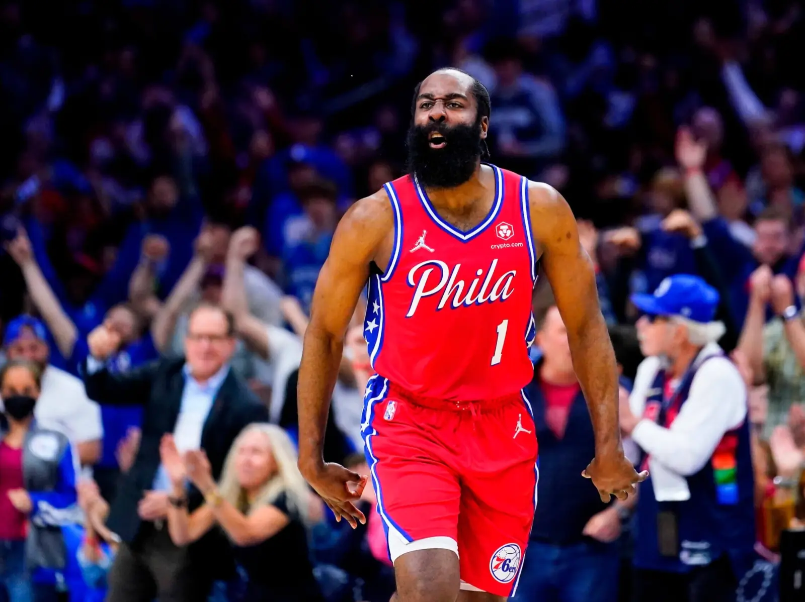 NBA 季後賽／哈登 James Harden 狂轟 45 分率 76 人險勝塞爾提克，賽後阻止隊友慶祝：「這只是一場比賽！」