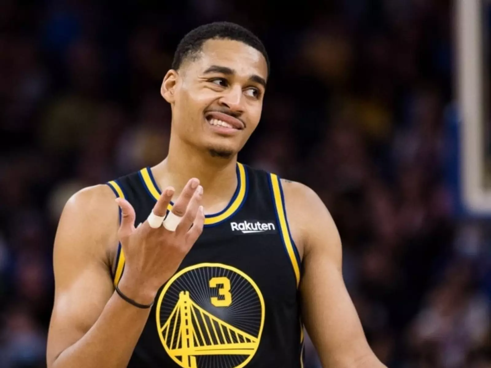 NBA 季後賽／普爾 Jordan Poole 關鍵大號三分球落空，遭球迷砲轟：「你以為你是 Curry 嗎？！」