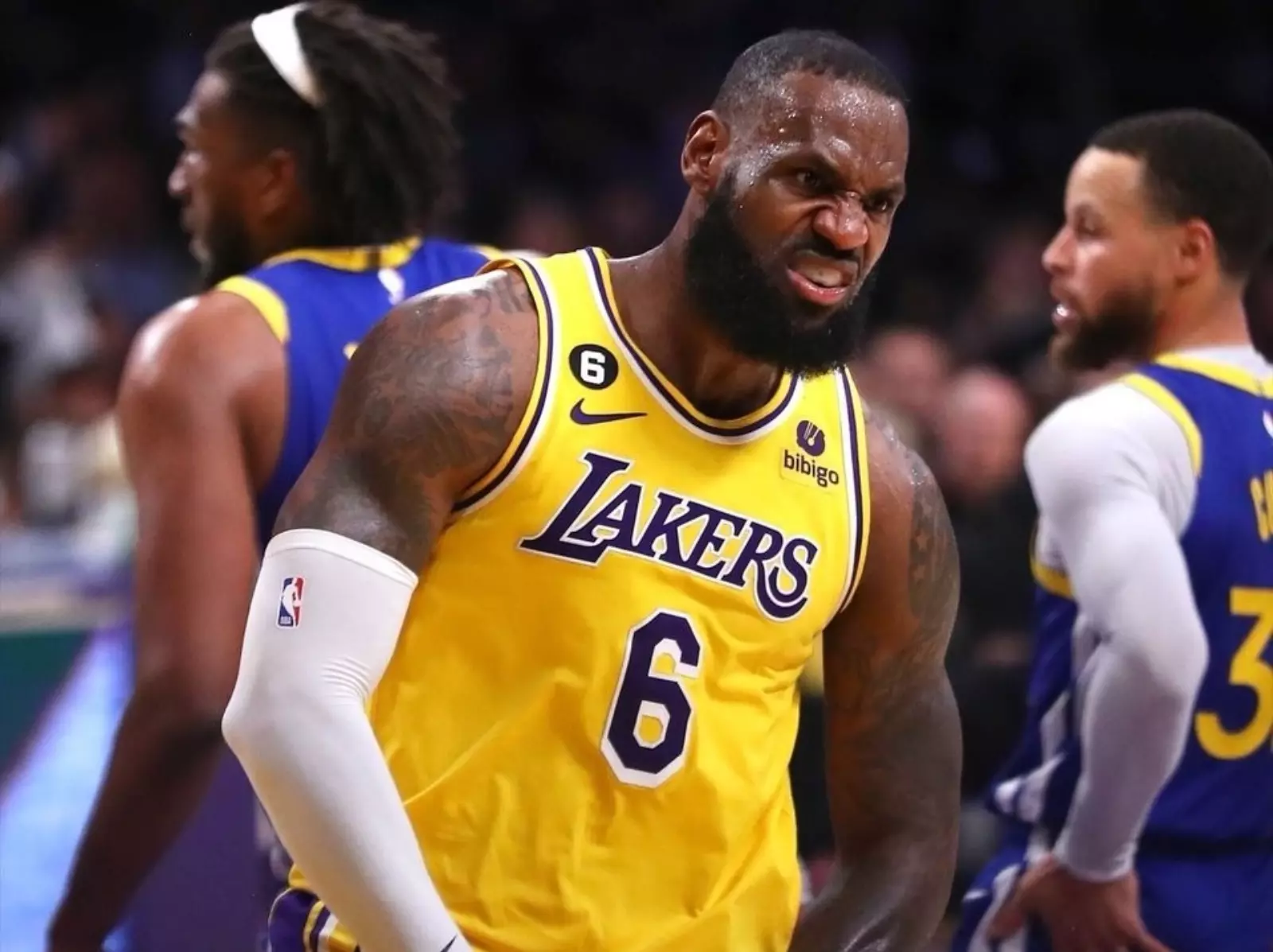 NBA 季後賽／湖人大勝勇士 21 分闖進西區決賽，詹皇狂轟 30 分準大三元！