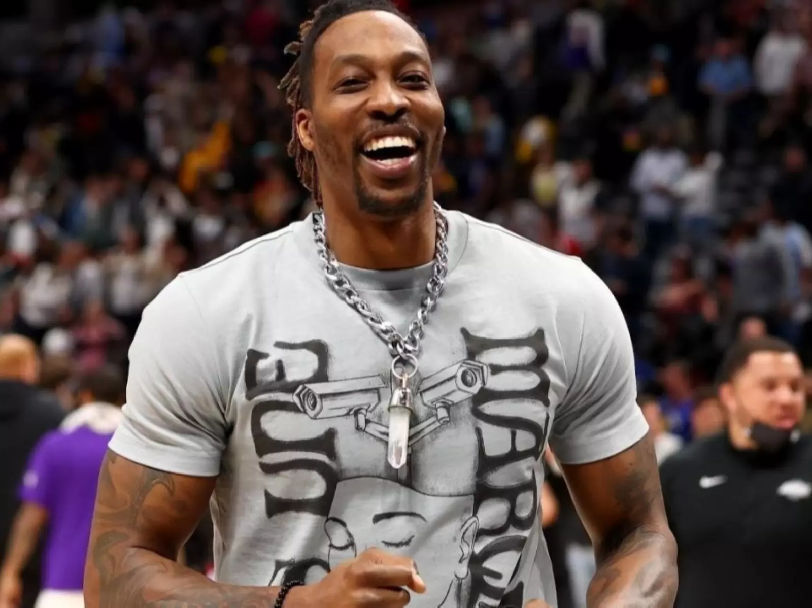 NBA／霍華德 Dwight Howard 公開招募莫蘭特 Ja Morant 來台打球：「但記得把槍放在家裡！」