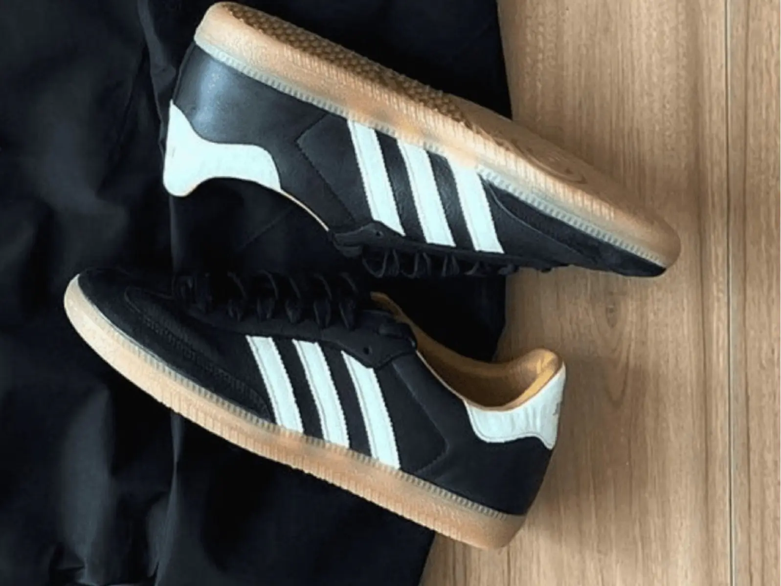 JJJJound x adidas Originals Samba 多張諜照釋放，質感細節搶先近覽！