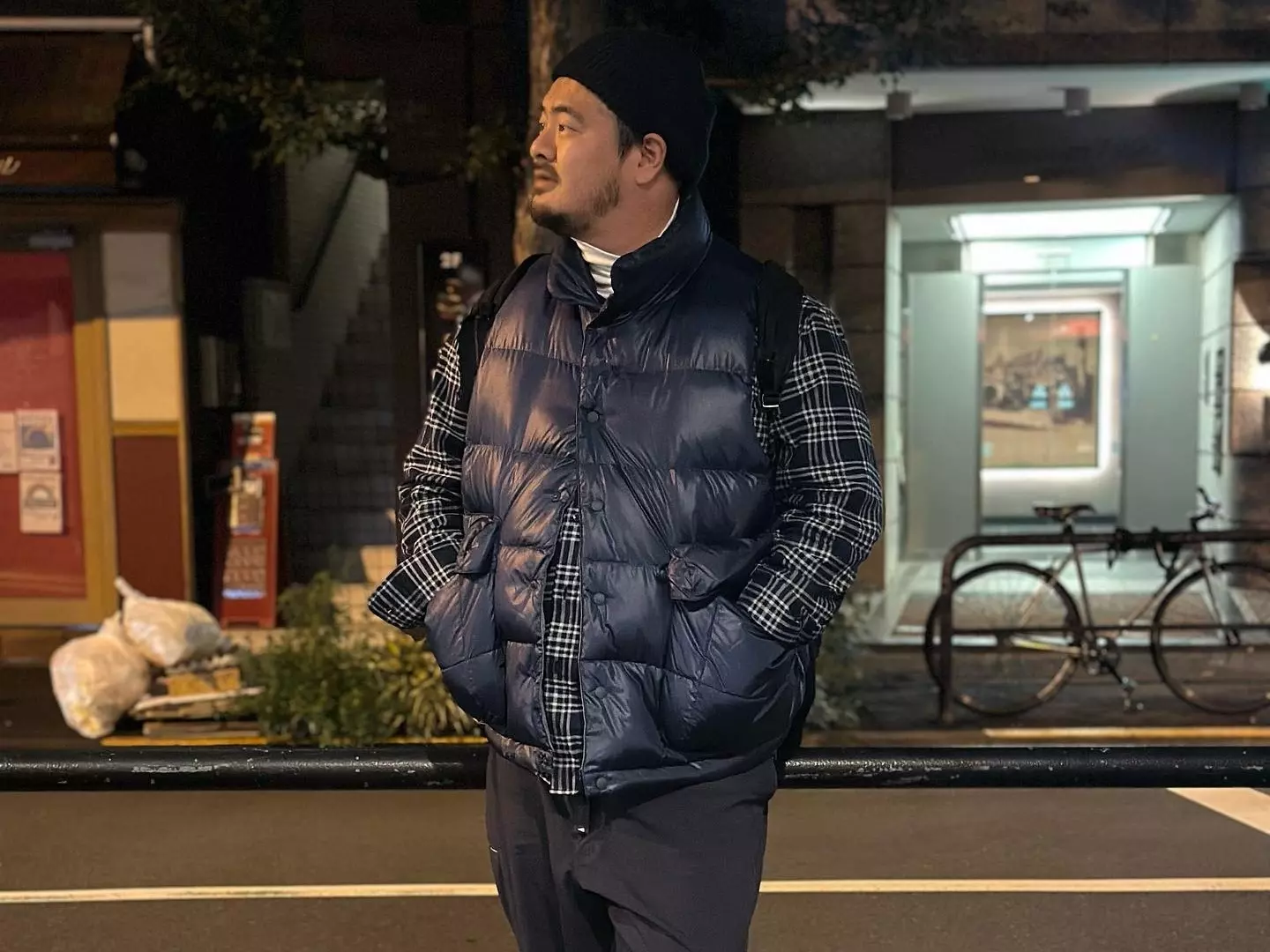 鳥羽周作 とば しゅうさく 展現「肉肉男造型範本」，私服搭配細節比料理還有料！