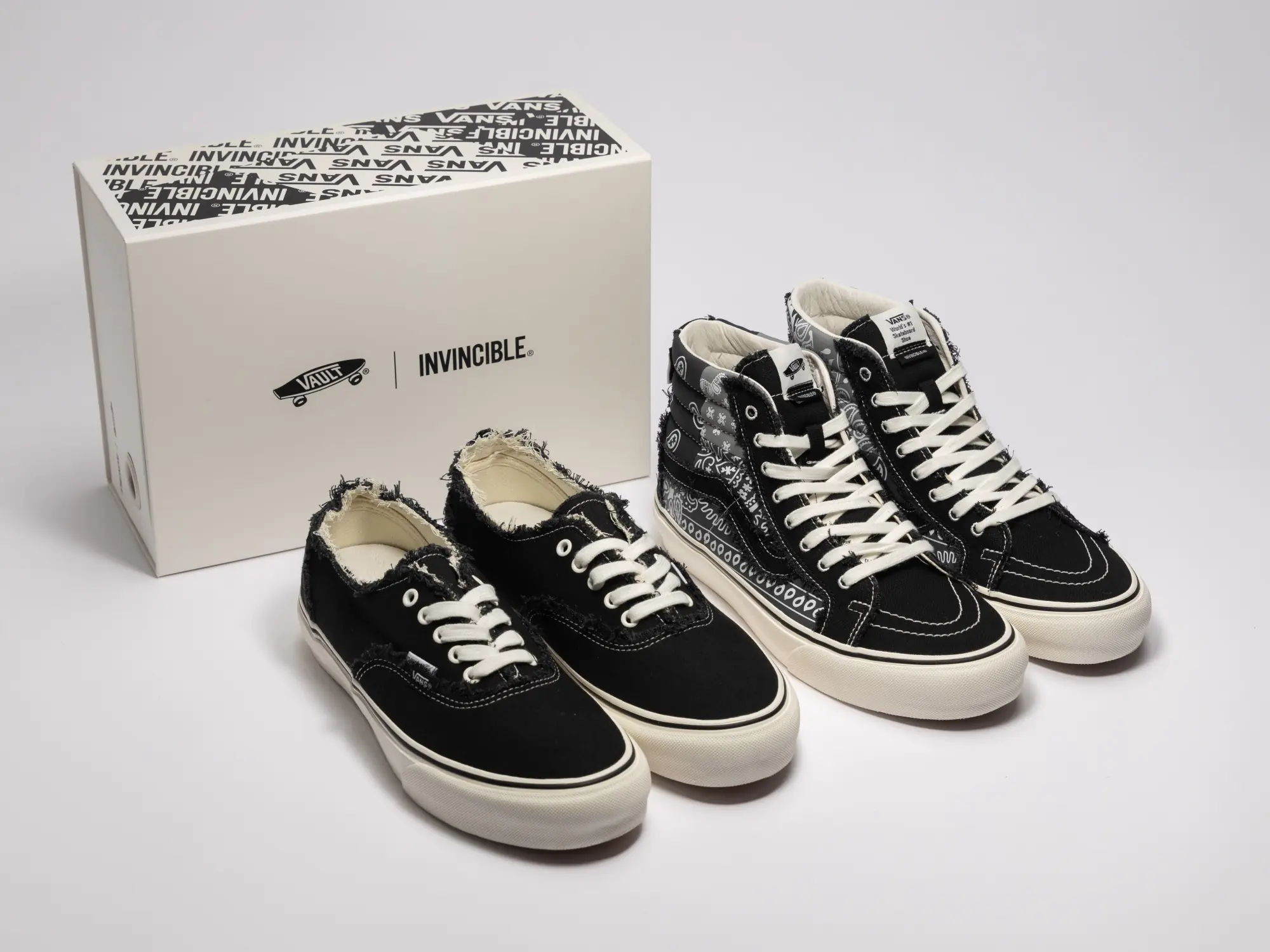 INVINCIBLE × Vault by Vans 首發系列台灣正式開賣，最便宜台幣 3,000 元有找！