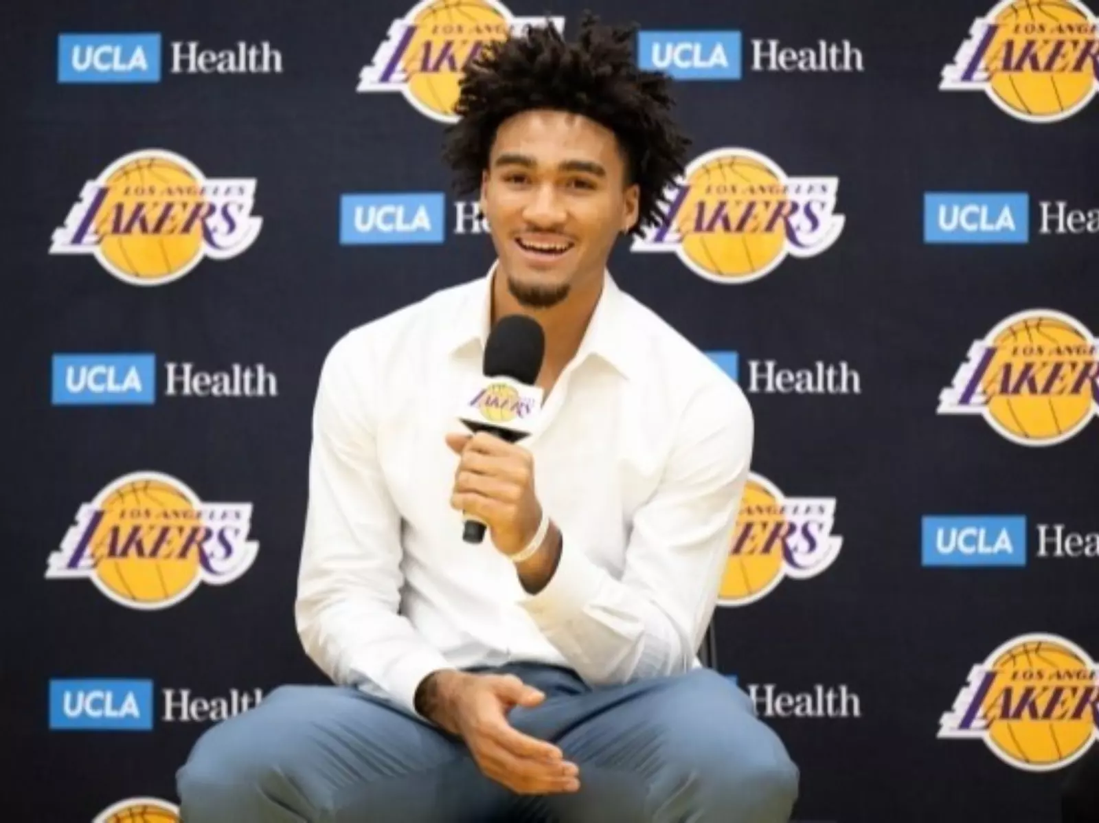 NBA／湖人新秀希菲諾 Jalen Hood-Schifino 火速澄清詹姆斯 LeBron James「好老」言論：沒有不尊重他！