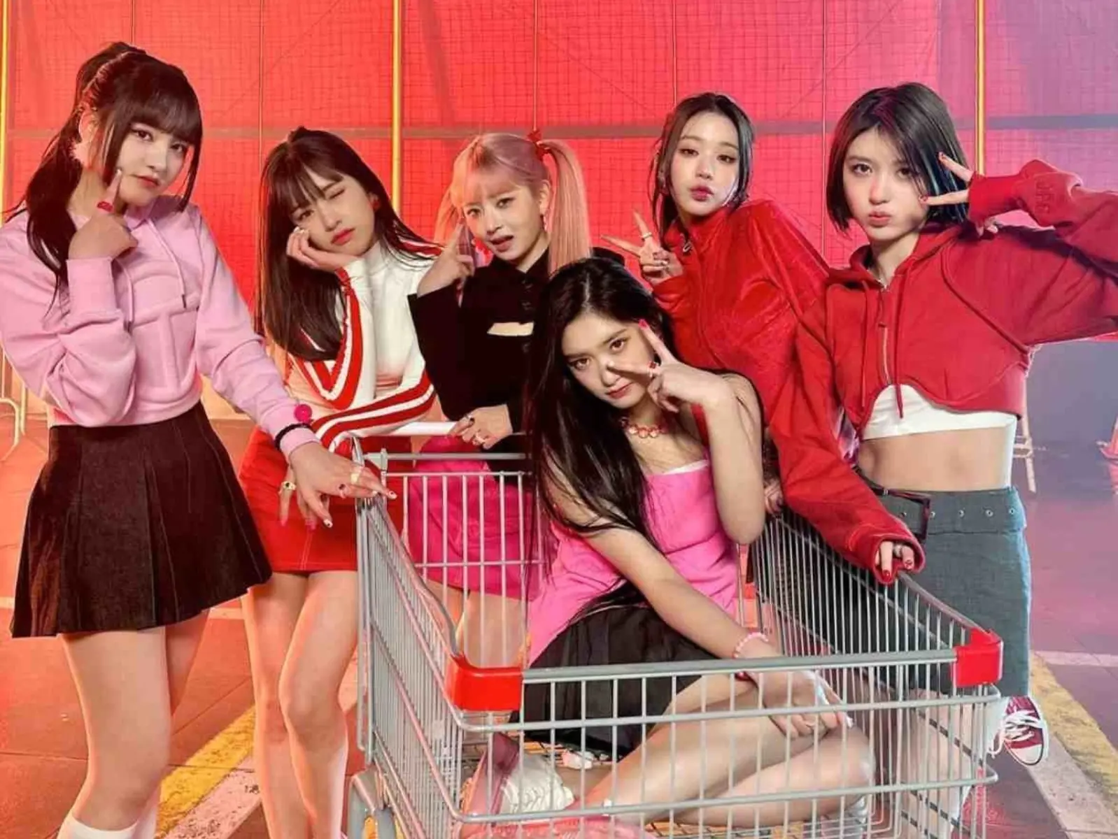 IVE 成為 PUMA 品牌代言人！和 IU、BLACKPINK、 NewJeans 爭奪球鞋女神寶座！