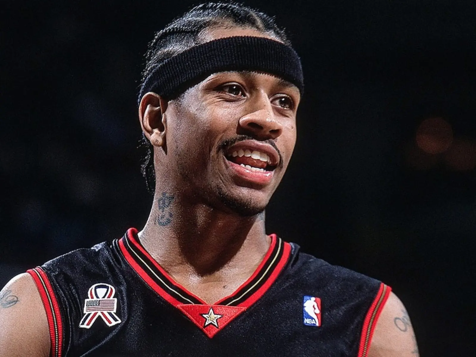 NBA／Allen Iverson 回憶有次跳在歐尼爾背上犯規，被 Kobe 嗆：「你他 X 的想找死嗎？」