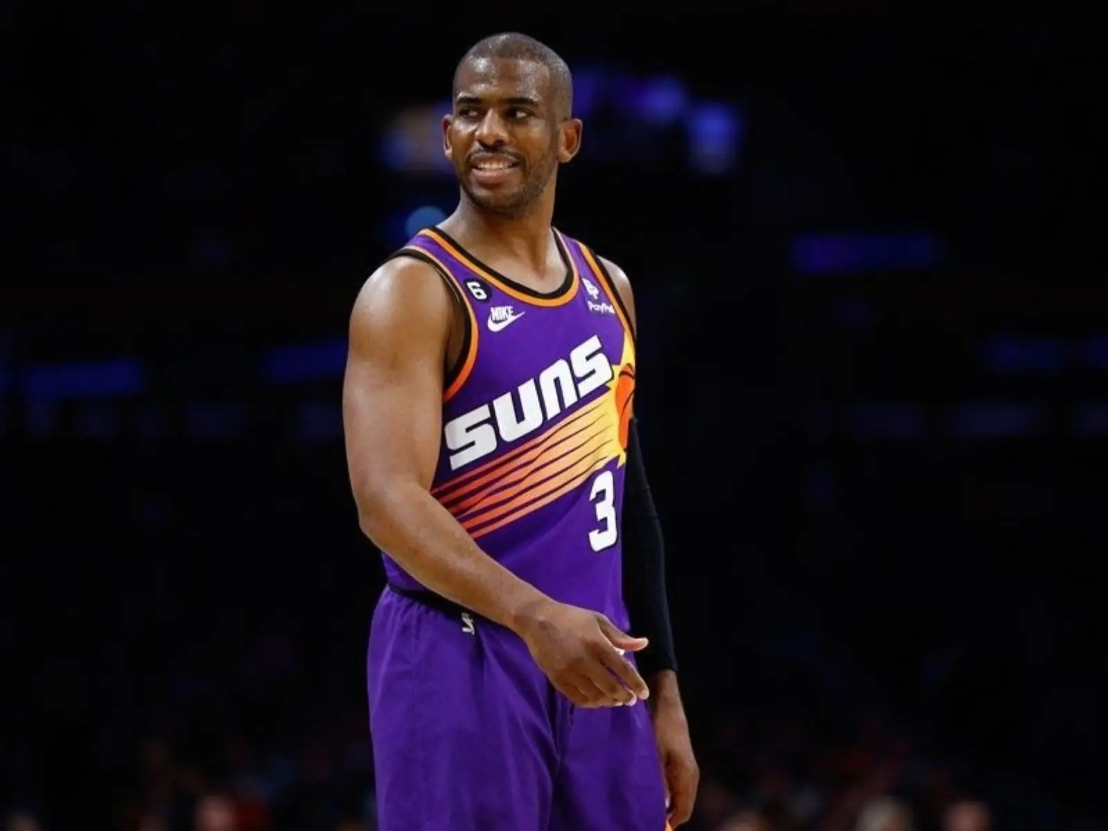 NBA／Chris Paul 訓練「空接暴扣」畫面曝光，38 歲 183 公分真的不敢信！