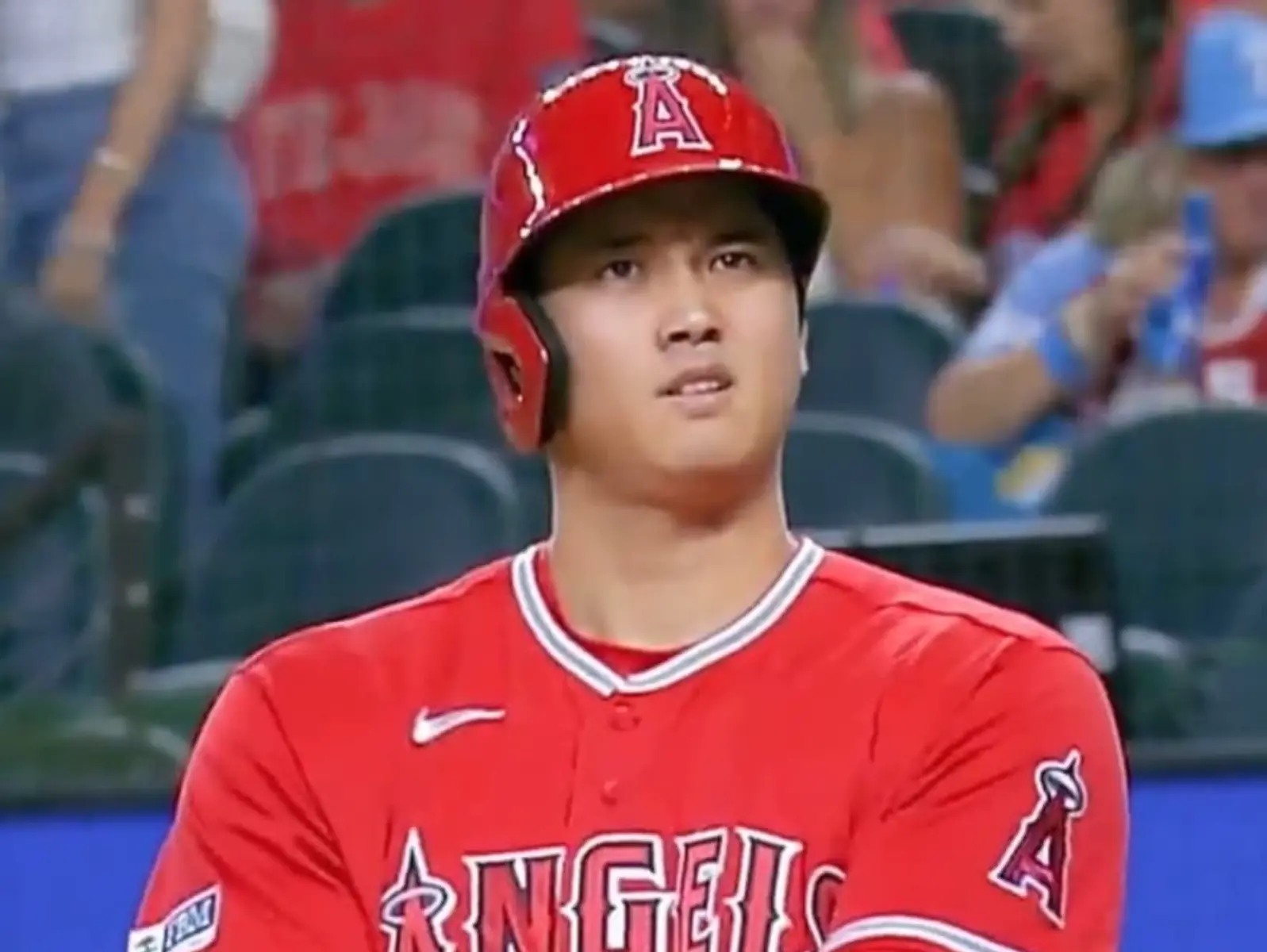 大谷翔平跑出內野安打，被遊騎兵球迷狂招募：「來德州！」