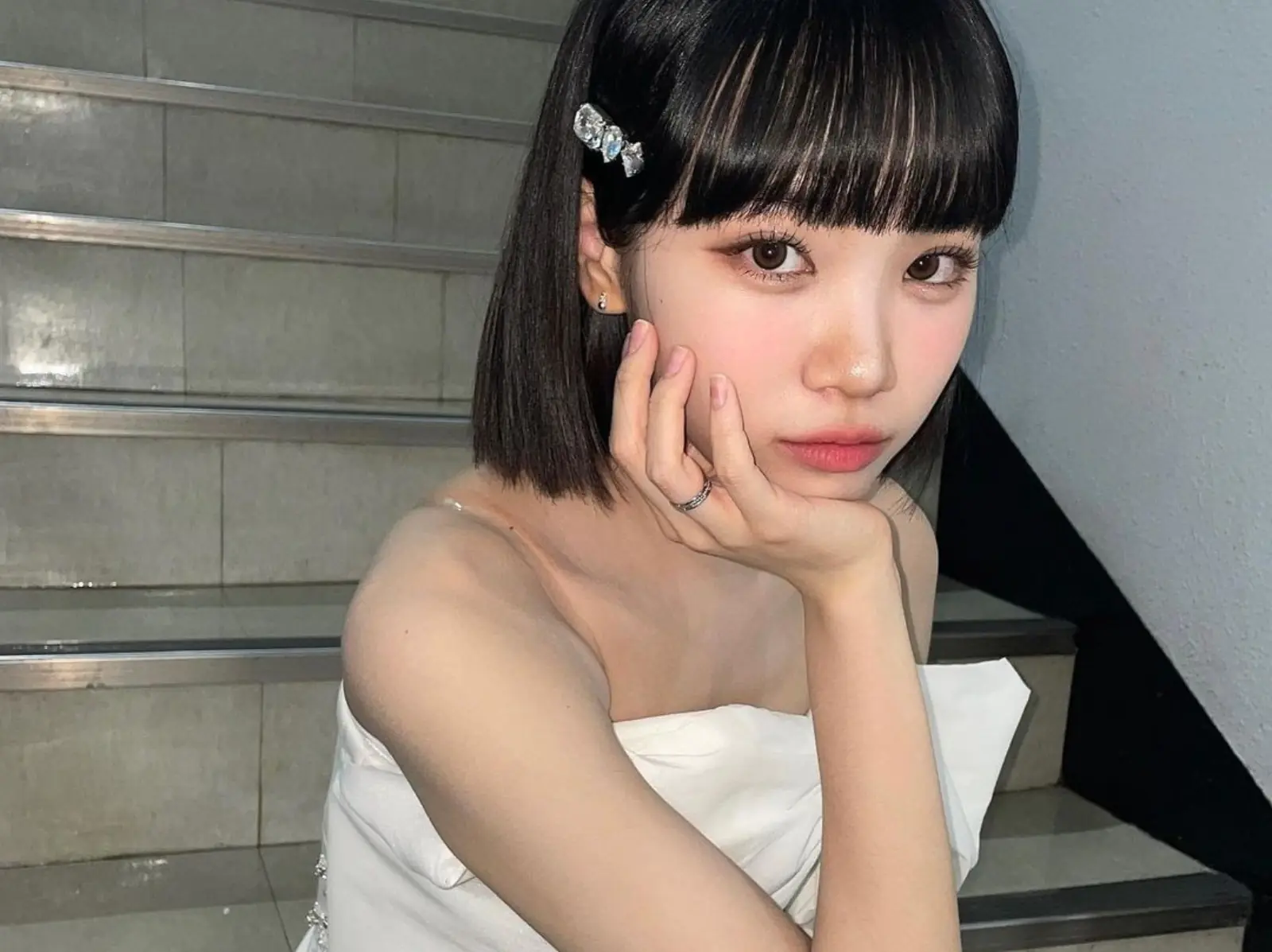 起底 LE SSERAFIM 金采源 10 件事：激似 aespa Winter、媽媽是資深演員、被爆料超愛生氣！