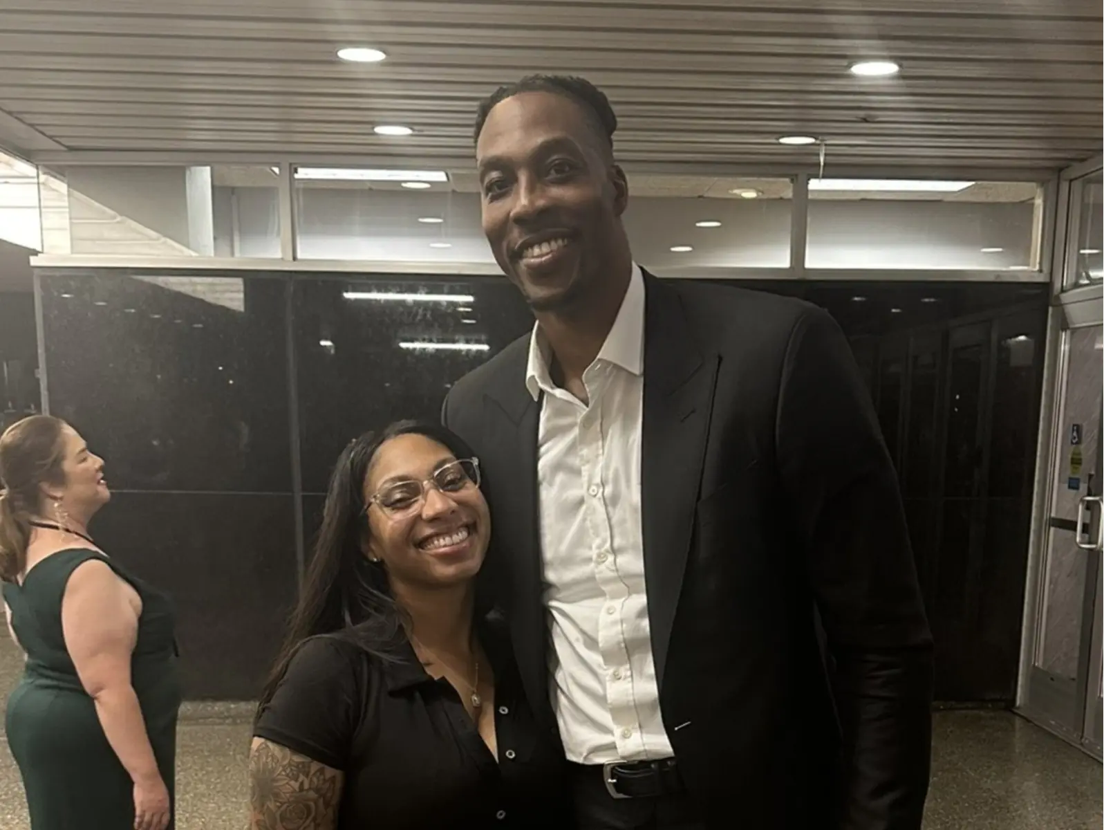 NBA／「魔獸」霍華德 Howard 慘遭路人誤認成 Kevin Durant，事後還拍影片幽默化解！