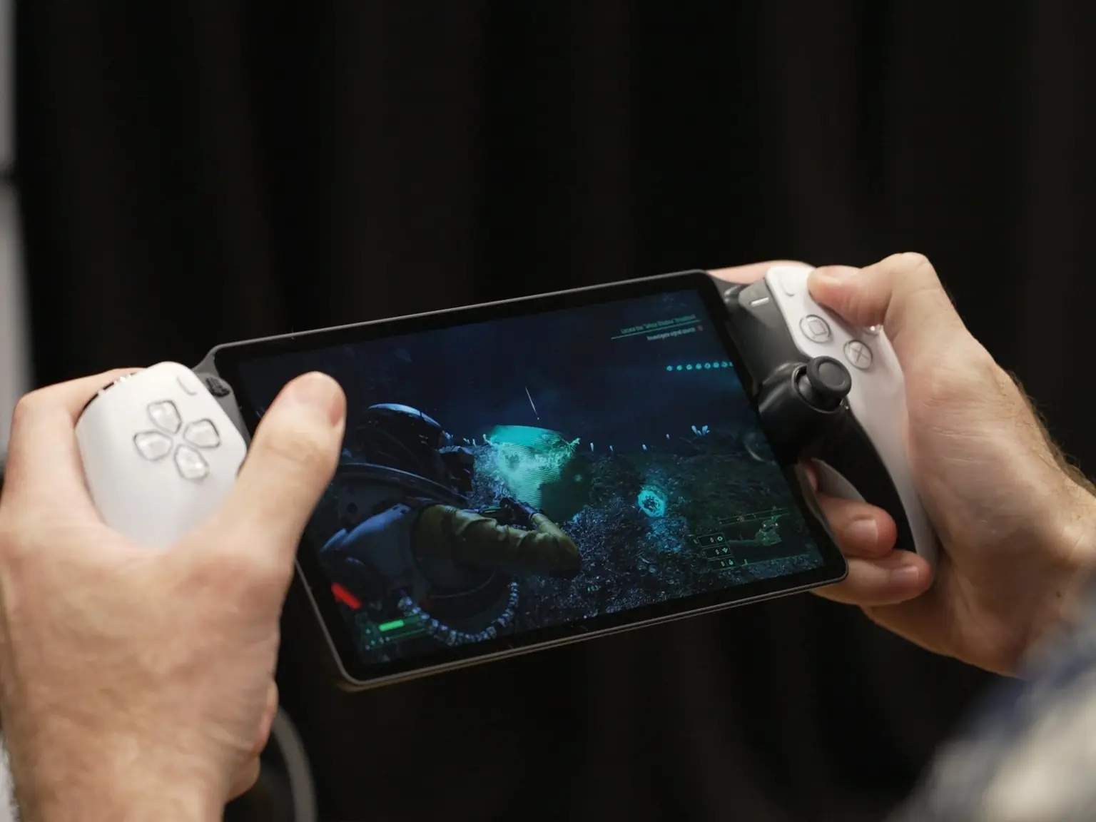 SIE 正式發表 PS5 掌機「PlayStation Portal」，預計 2023 年下半年正式開賣！